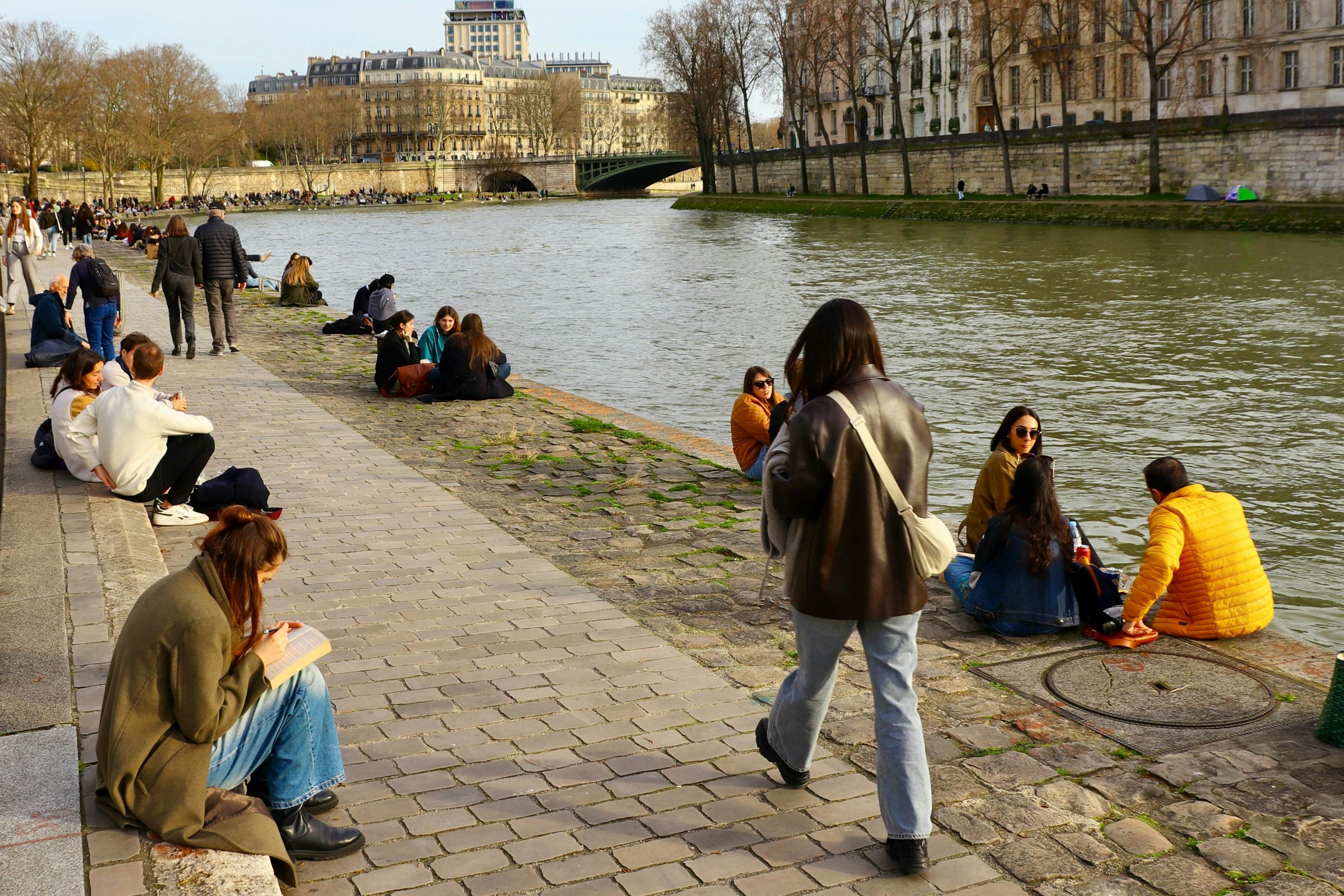 Paris Travel Stories - Lonely Planet