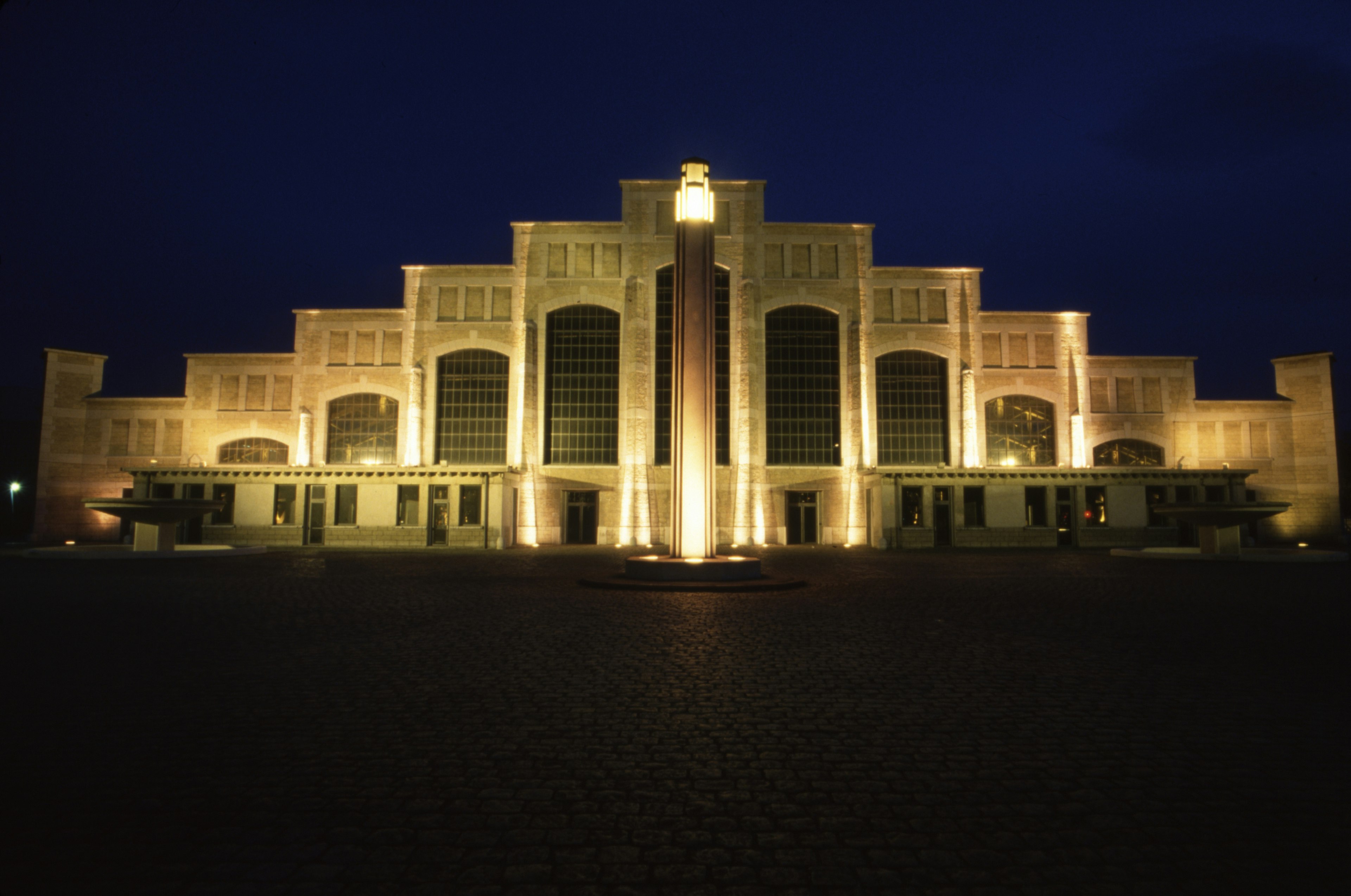 Nighttime view of the Halle Tony-Garnier in Lyon, France