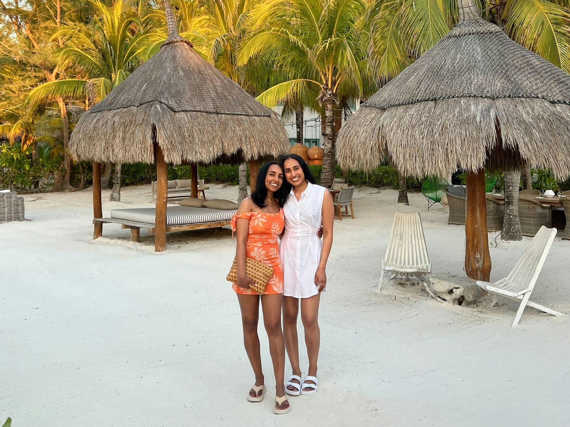 Serina and her sister pose on the beach in Isla Holbox