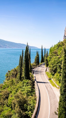 Orizzontale, Primaver