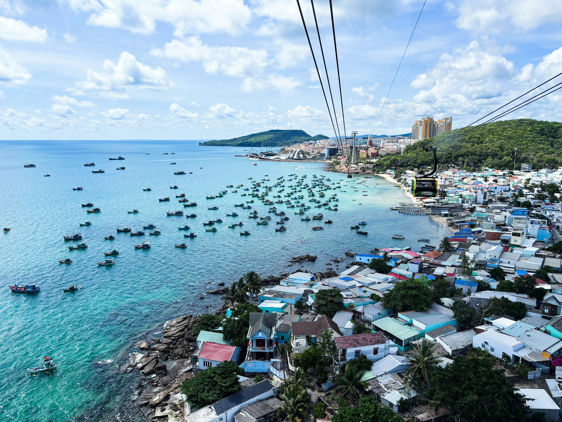 Cable-car-ride-to-Hon-Thom---Phu-Quoc---Vietnam---Image-by-James-Pham-4679.jpg