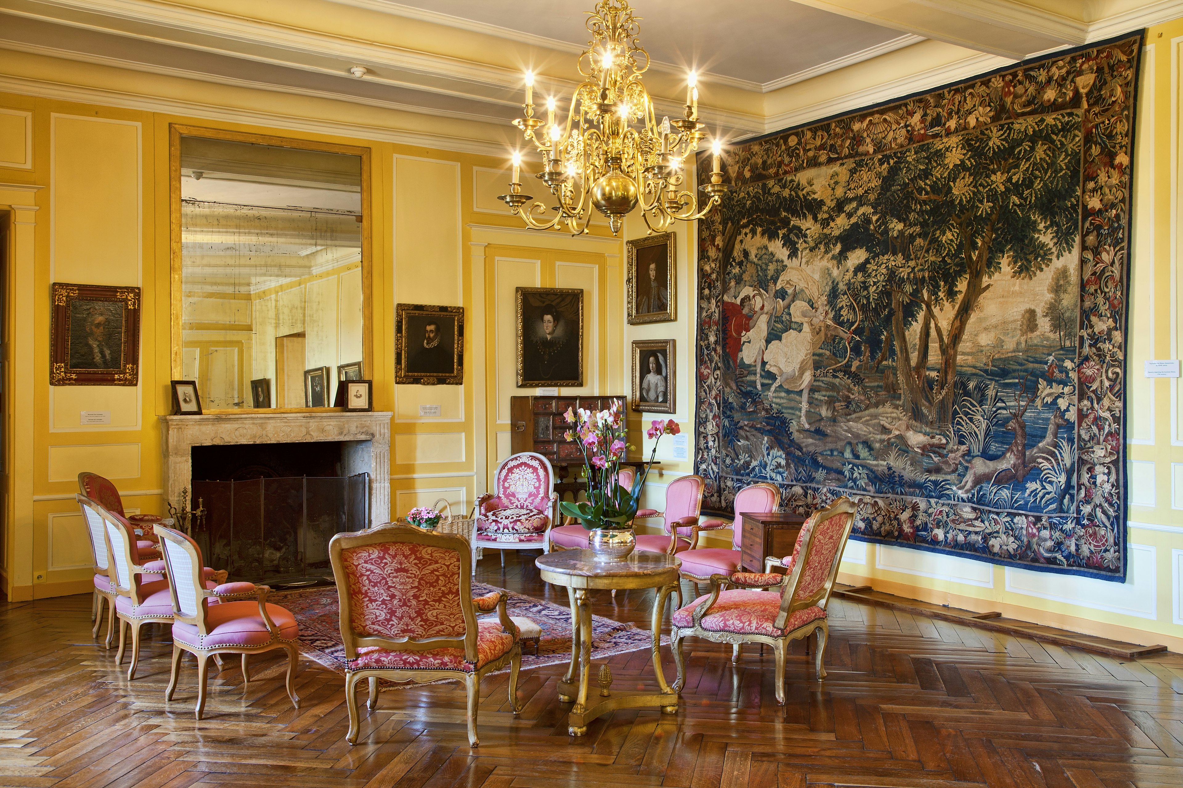 The ornate dining room at the Château de Villandry in France