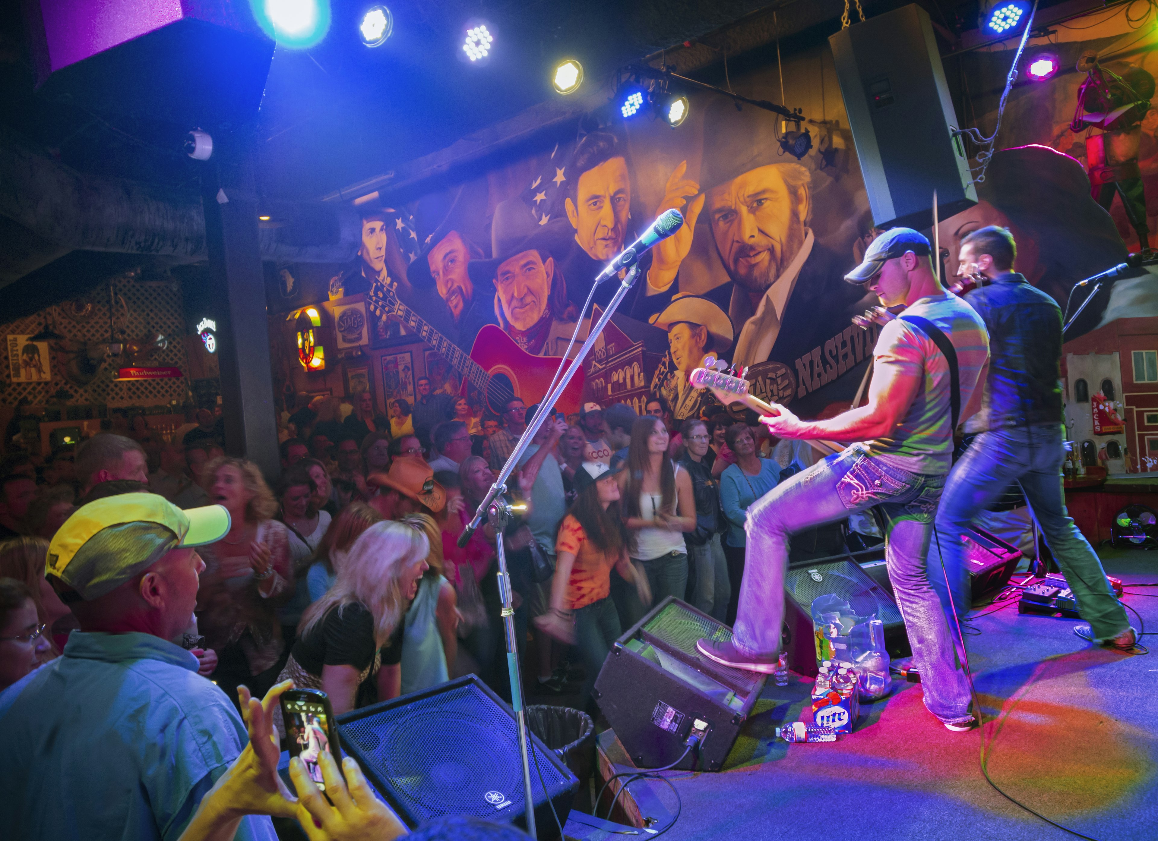 Live music on Nashville's Broadway.