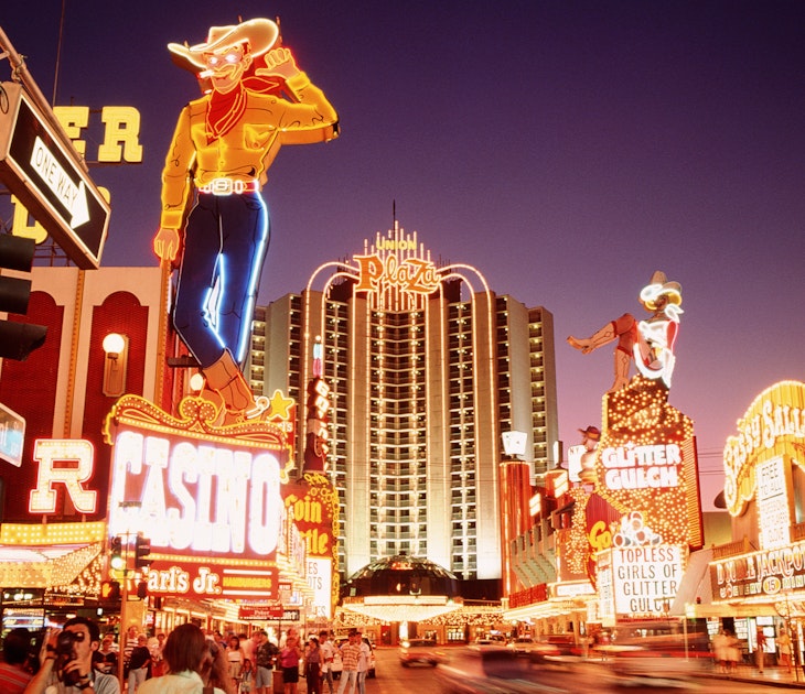USA, Nevada, downtown Las Vegas, neon signs on Fremont Street - stock photo
AB11023
DIGITAL ONE TIME USE