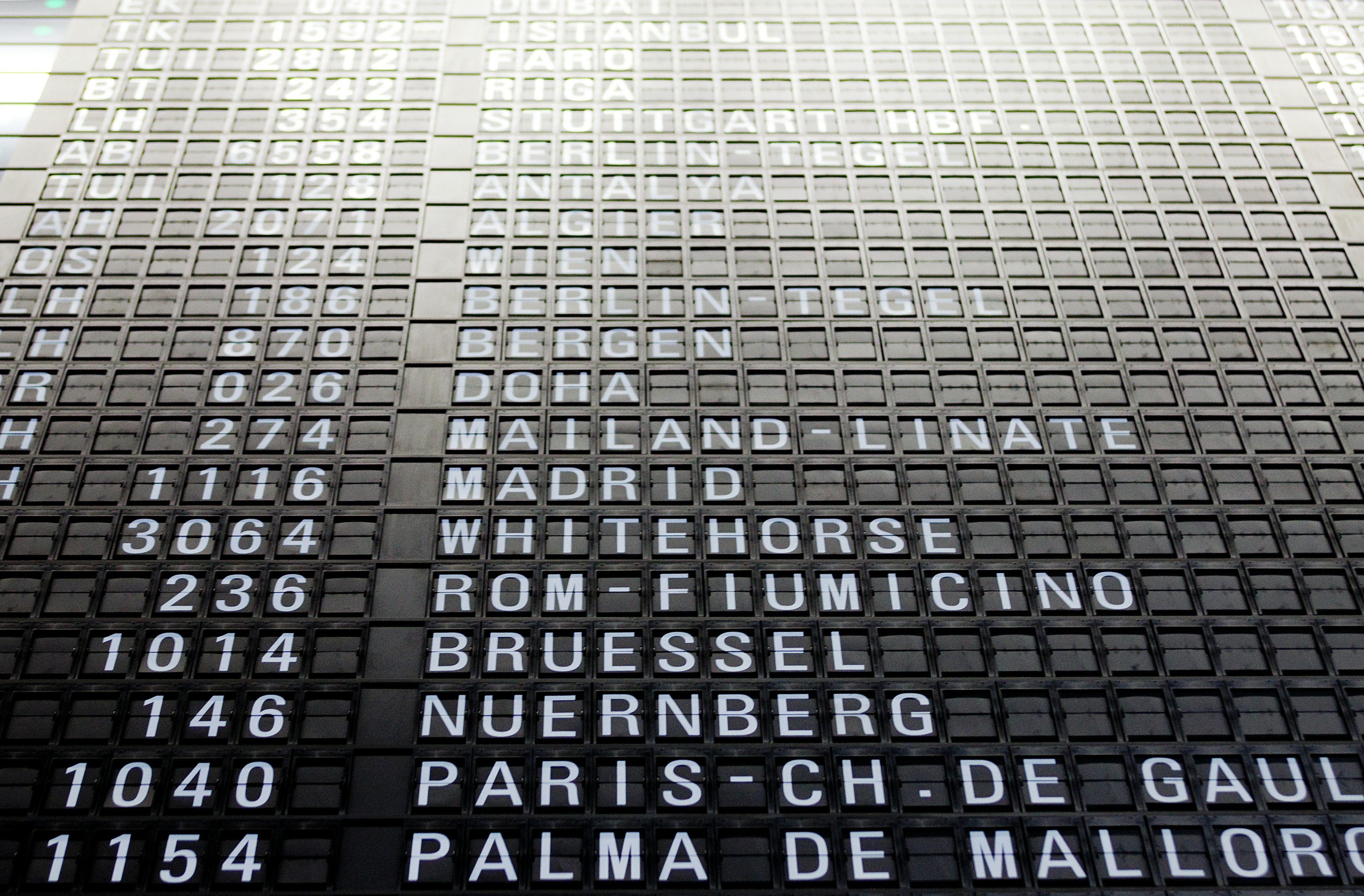 Flight departure sign