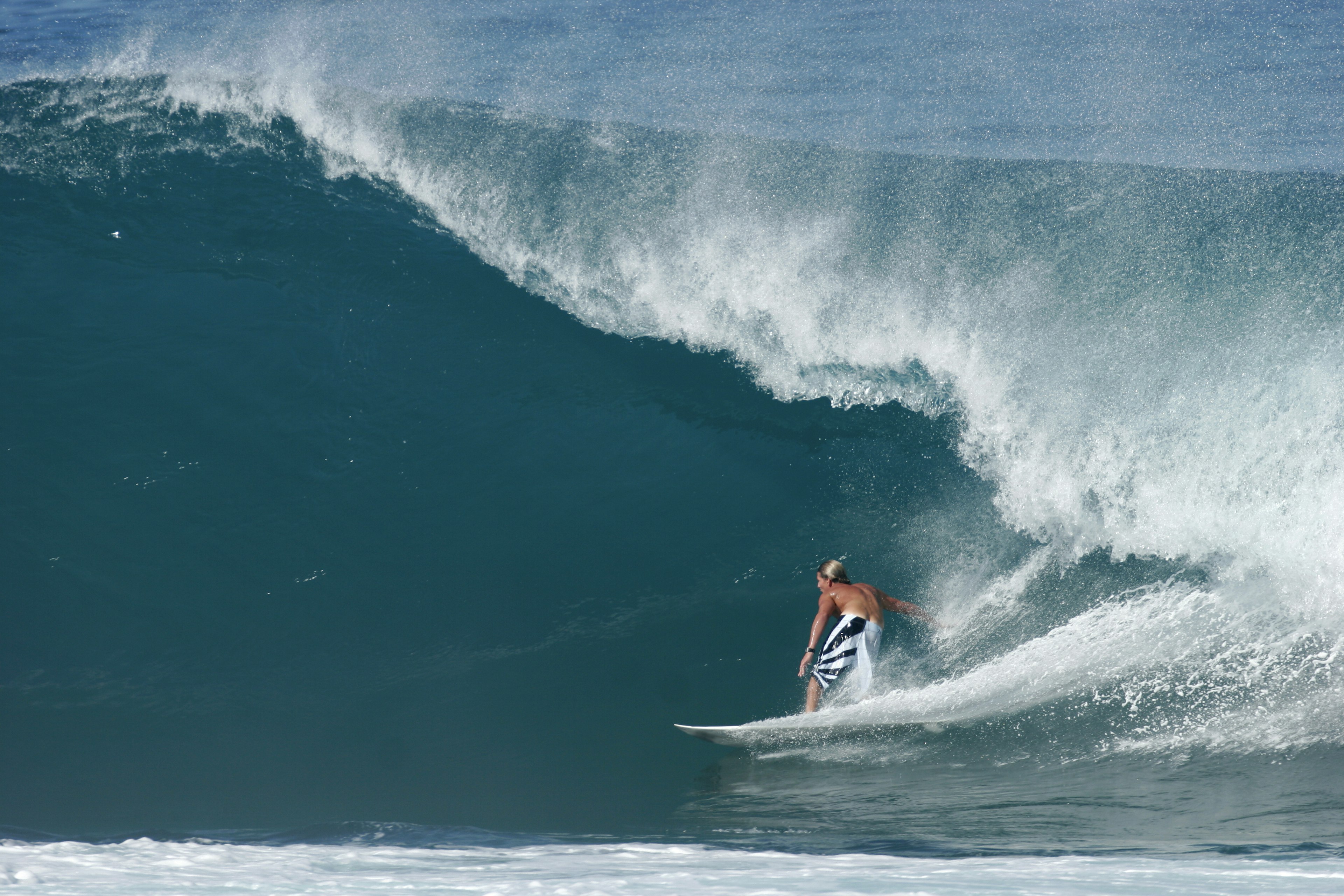 Backdoor Pipeline Surfer