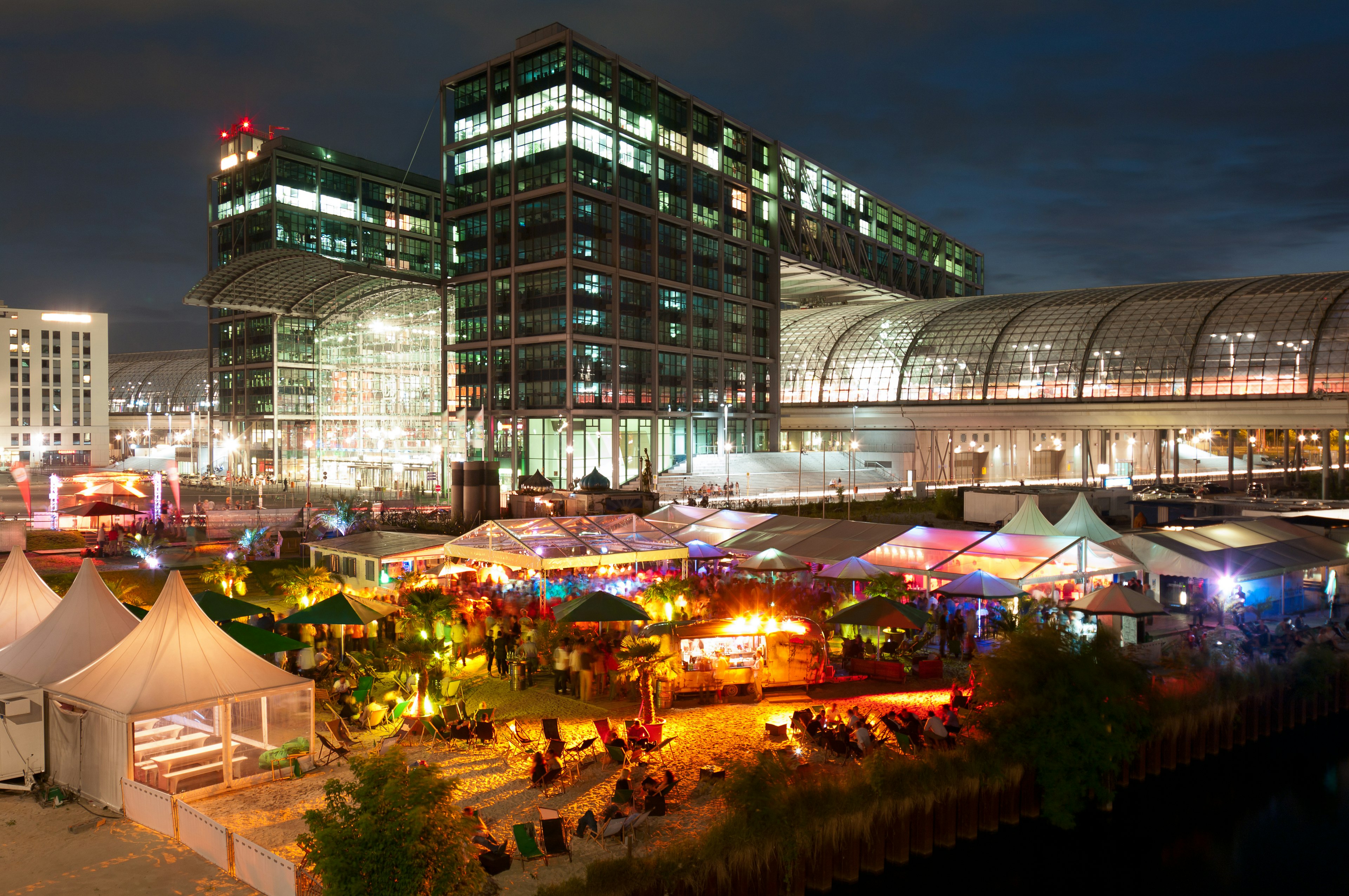 One of the very popular beach clubs in Berlin in front of the central station.