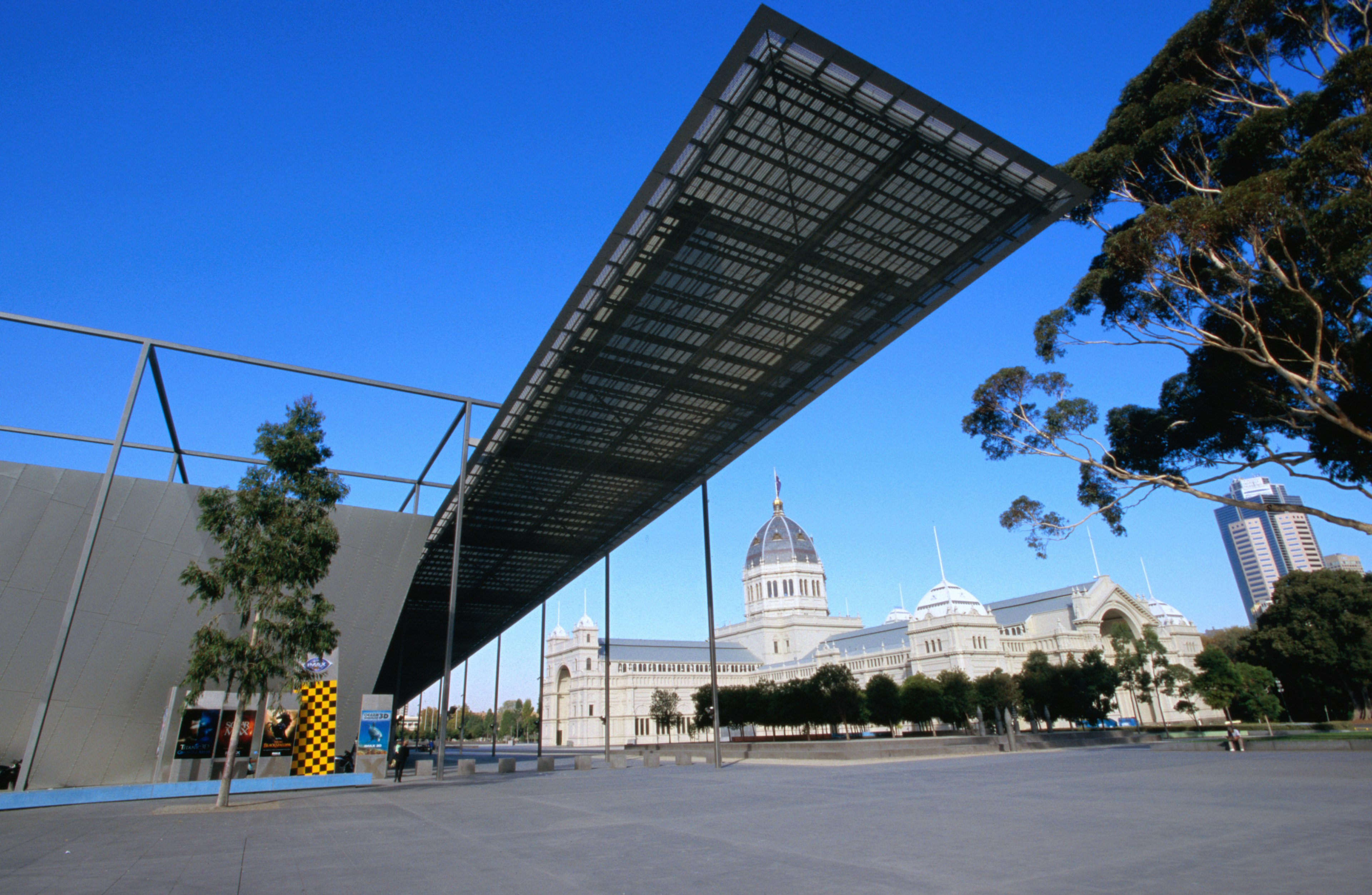 Facade of the modern Melbourne Museum in Carlton Gardens