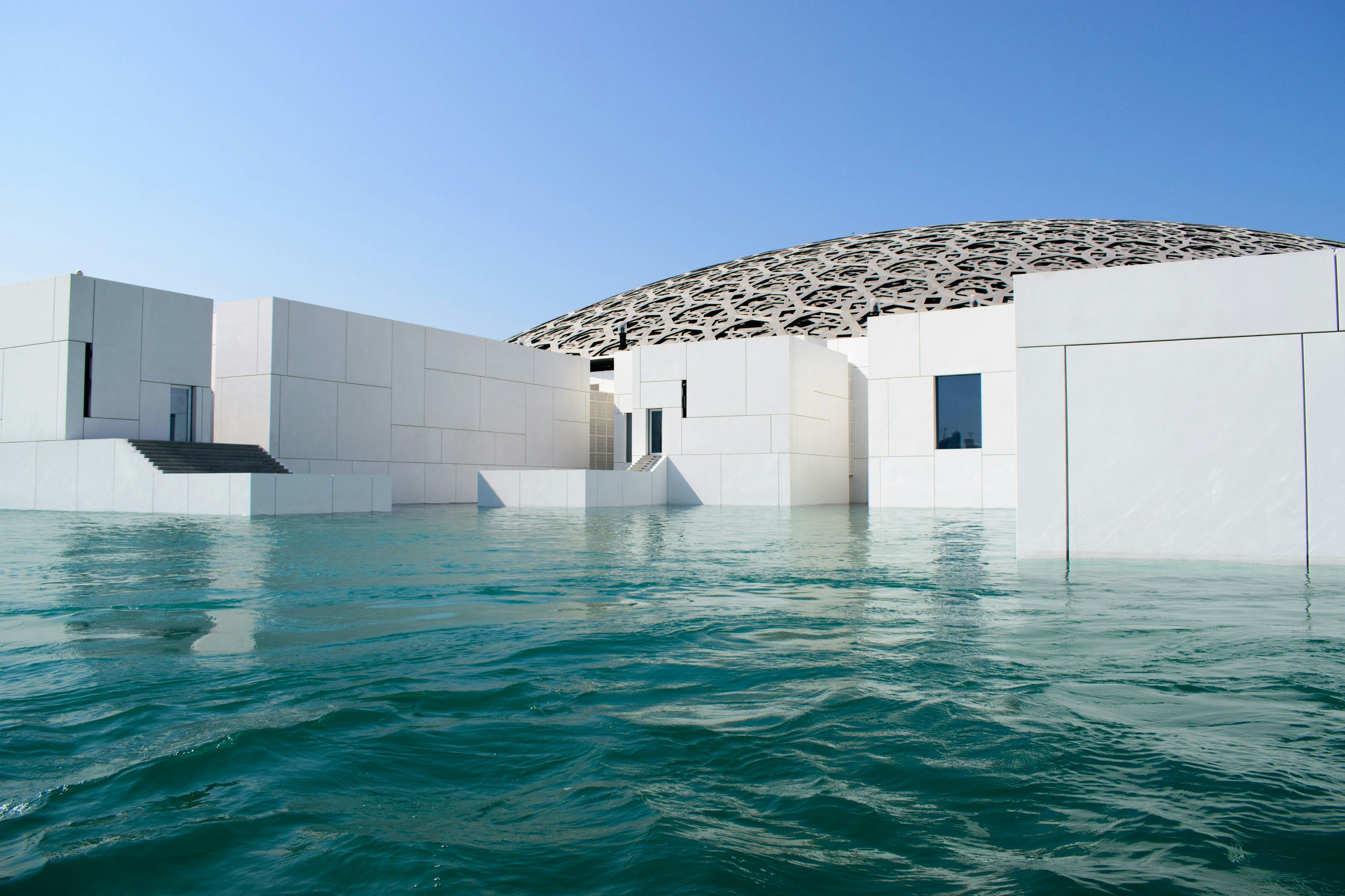 LPL-louvre-abu-dhabi.jpg