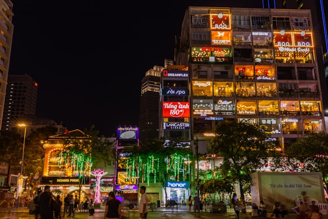 Wander along Nguyen Hue Walking Street to find some of Ho Chi Minh City's coolest boutiques and cafes. Gunter Nuyts/Shutterstock