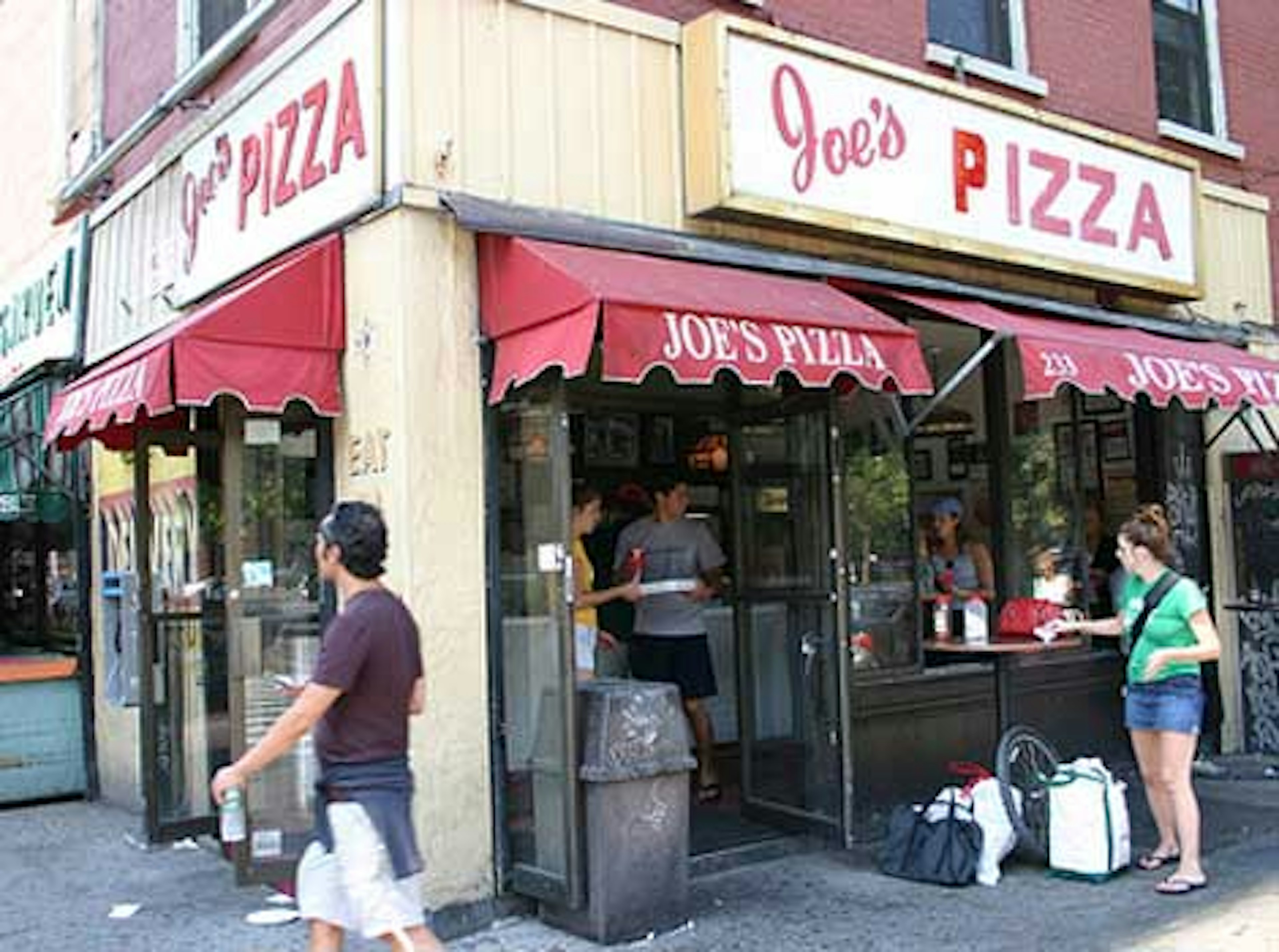 Joe's Pizza by Olivier Bruchez. Creative Commons ShareAlike Licence.