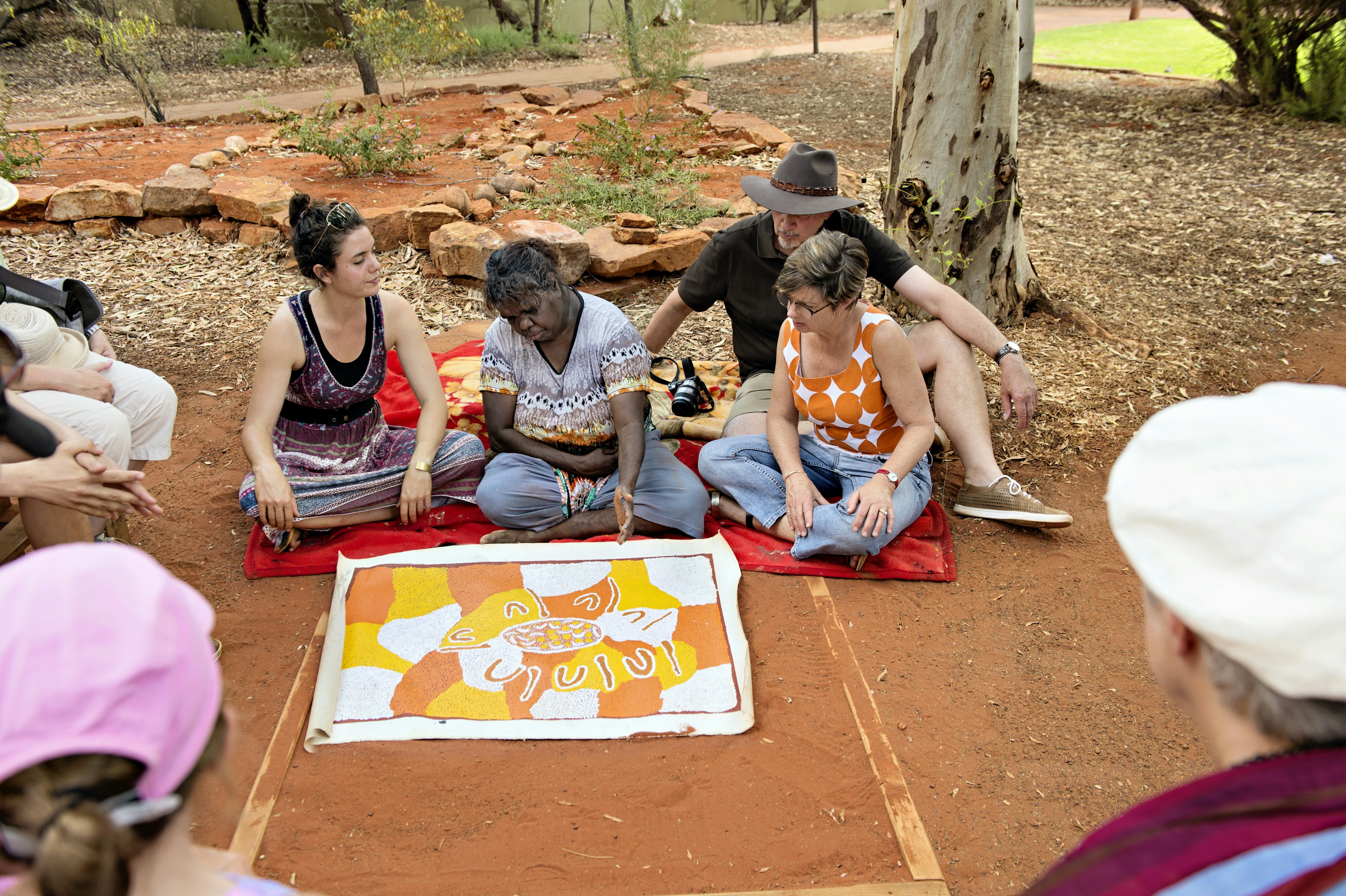 Maruku Arts Dot Painting Workshop, Yulara