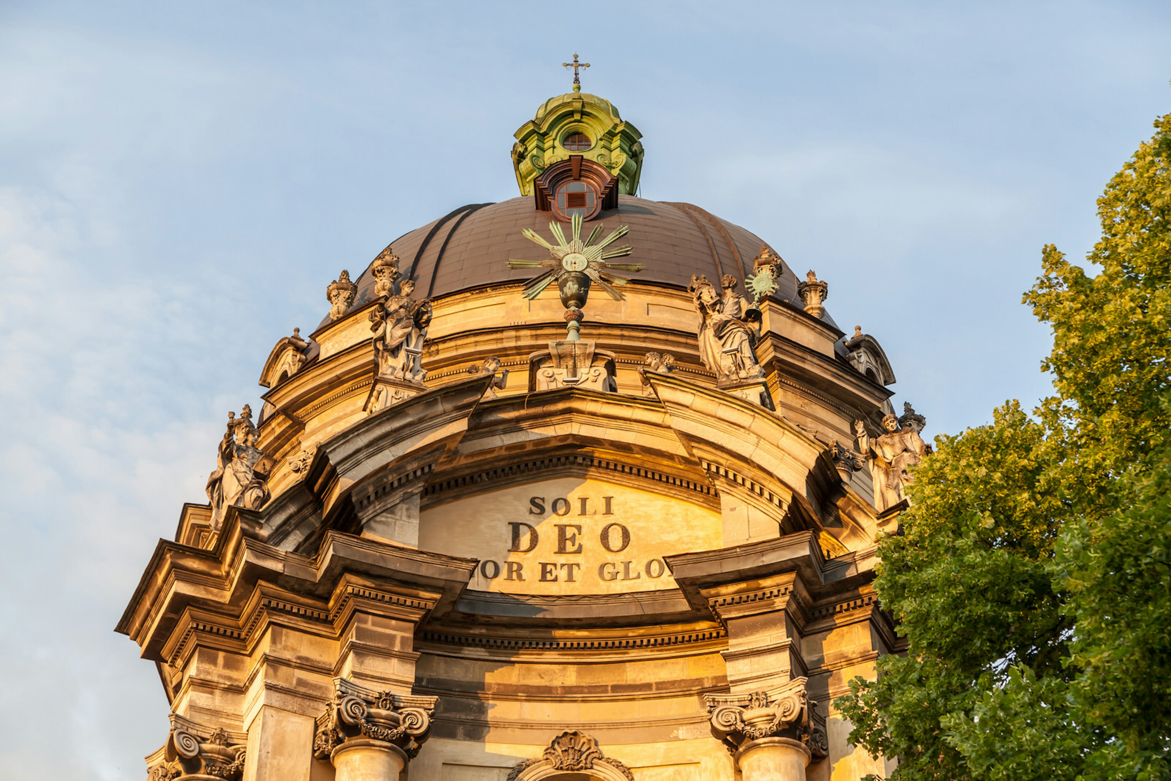 The rococo dome of Lviv's Dominican Cathedral at sunset © Kvitka Fabian / Shutterstock