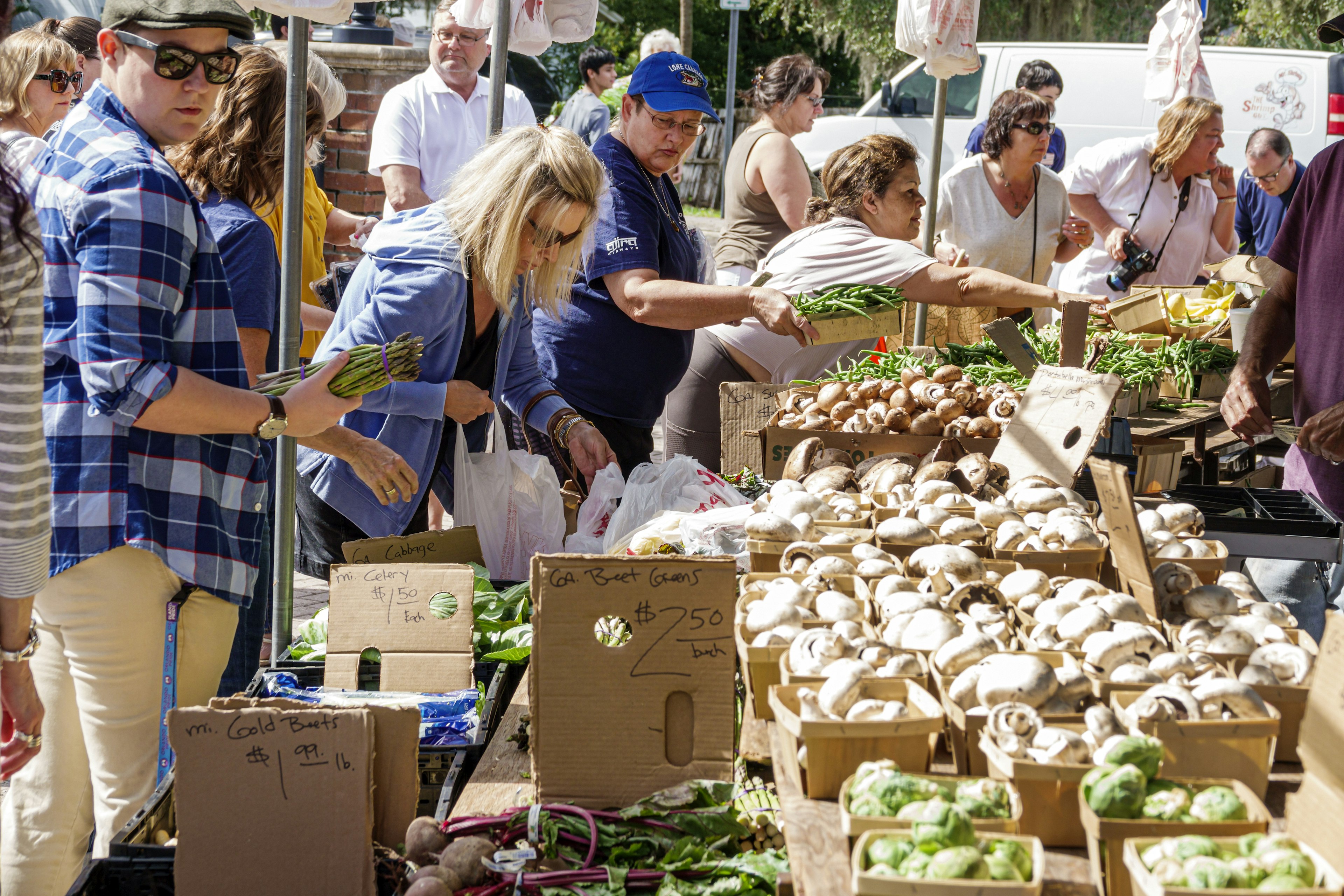 You’ll always find something fresh at tasty at the weekly Orlando Farmers Market. Universal Images Group via Getty Images