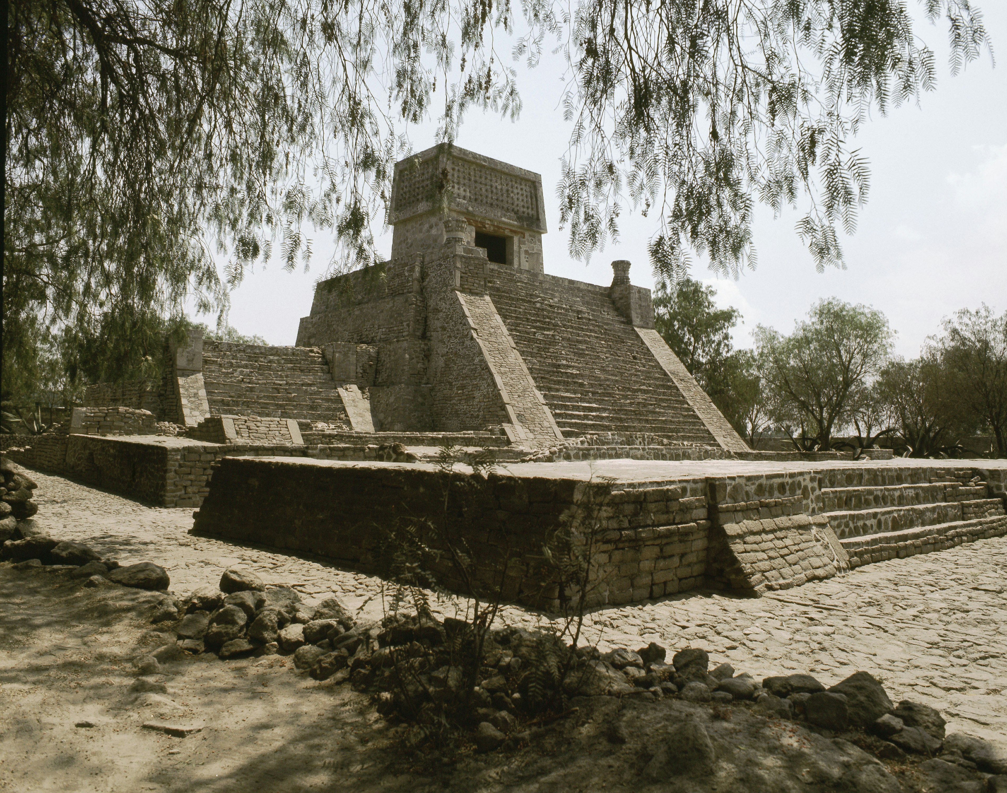 Small, Aztec period temple pyramid known as Santa Cecilia Acatitlan, The only pyramid of this type to have been fully restored. Although situated near Tenochtitlan it was not part of that great complex, but was instead a temple used by the local community. Mexico. Aztec period, now restored. Situated directly north of what was once the Aztec island capital of Tenochtitlan.