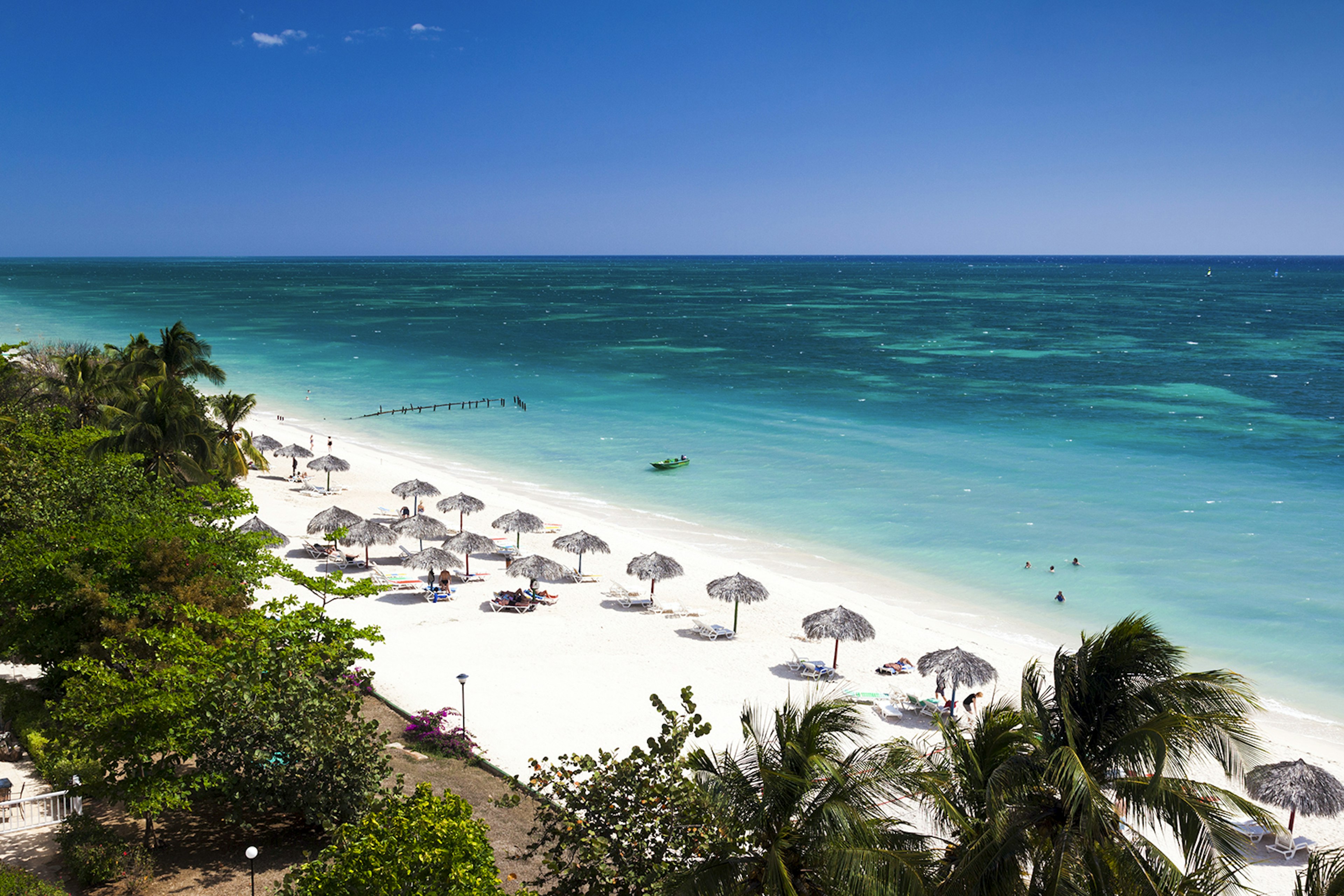 Cuba, Sancti Spiritus Province, Trinidad, Playa Ancon beach
Cuba, Sancti Spiritus Province, Trinidad, Playa Ancon beach, elevated view
162744609
no people, horizontal, outdoors, day, elevated view, tropical, climate, tranquil scene, scenics, palm tree, horizon over water, sea, sand, beach, sunshade, vacations, travel destinations, clear sky, cuba, sancti spiritus province, caribbean, trinidad, playa ancon