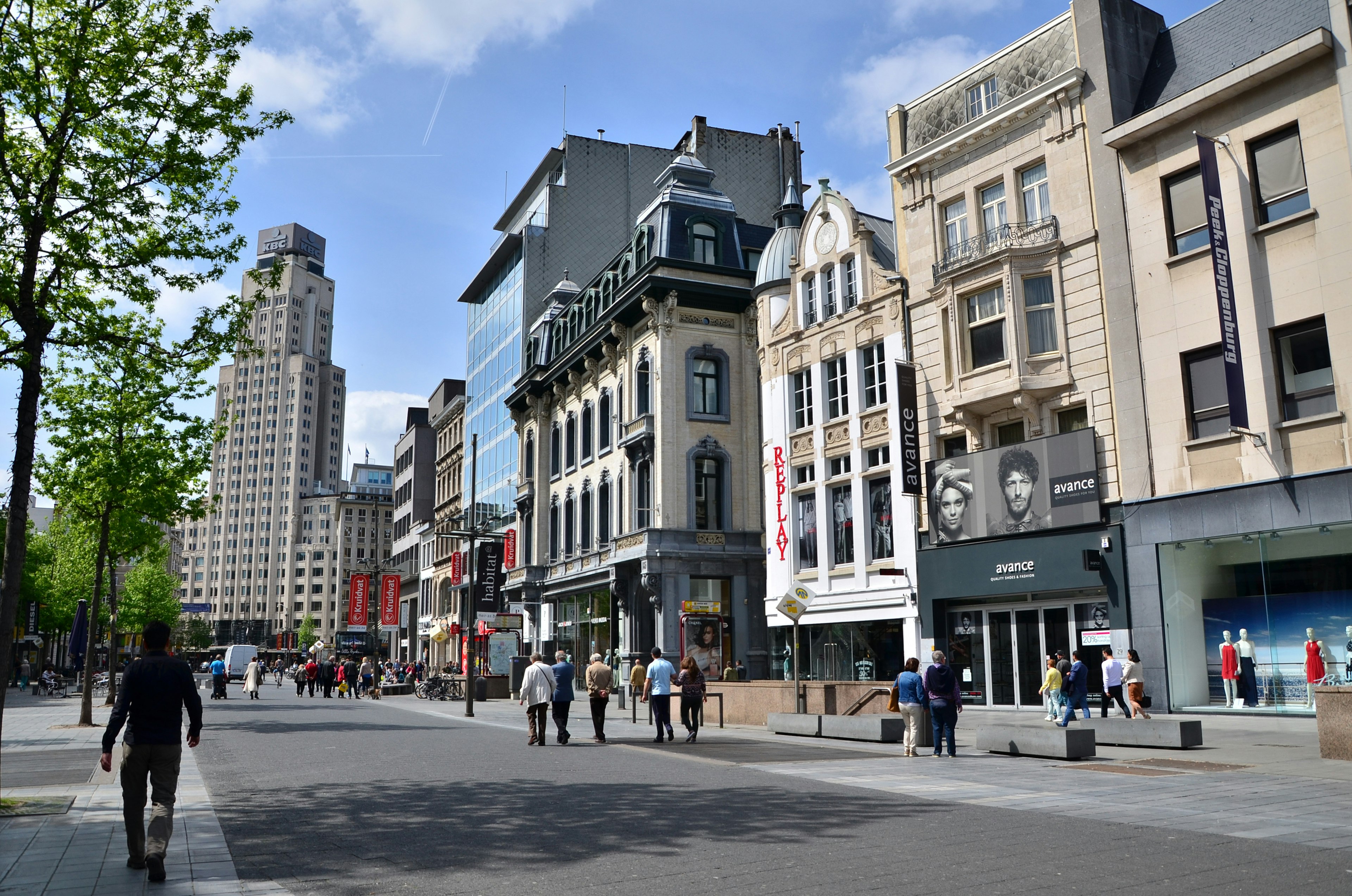 498738190
Travel, Women, Men, Group Of People, Visit, Pedestrian, Downtown District, Midsection, Shopping, Walking, Crossing, Luxury, Motion, Old, Cultures, Crowded, Famous Place, Architecture, Retail, Lifestyles, Urban Scene, Outdoors, Crowd, Tourist, People, Antwerp - Belgium, Belgium, Europe, Day, River Main - Germany, Market, Store, Street, Built Structure, Residential District, City, Town, meir, Life
Antwerp, Belgium - May 10, 2015: Tourist on The Meir, the main shopping street of Antwerp, Belgium. on May 10, 2015.