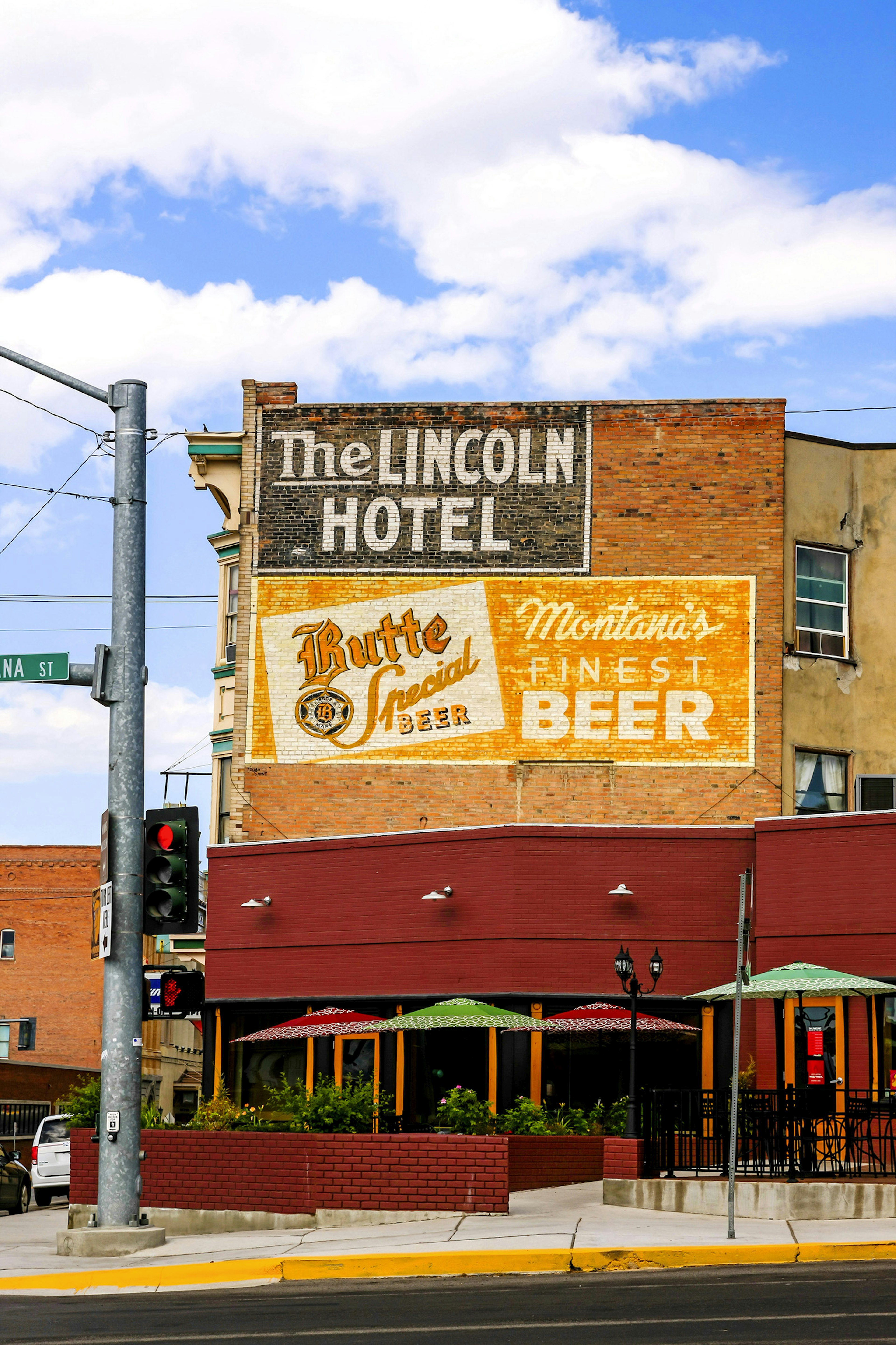 504863748
Butte - Montana, Building Exterior, Marketing, Branding, Brick, Billboard, Commercial Sign, American Culture, Business, Montana, USA, Wall - Building Feature, Hotel, City, Sign, Advertisement, Beer - Alcohol
Butte, Montana, USA - July 21, 2015: Wall Painting adverts for The Lincoln Hotel and Butte Special beer seen on the side of a building in Butte Montana