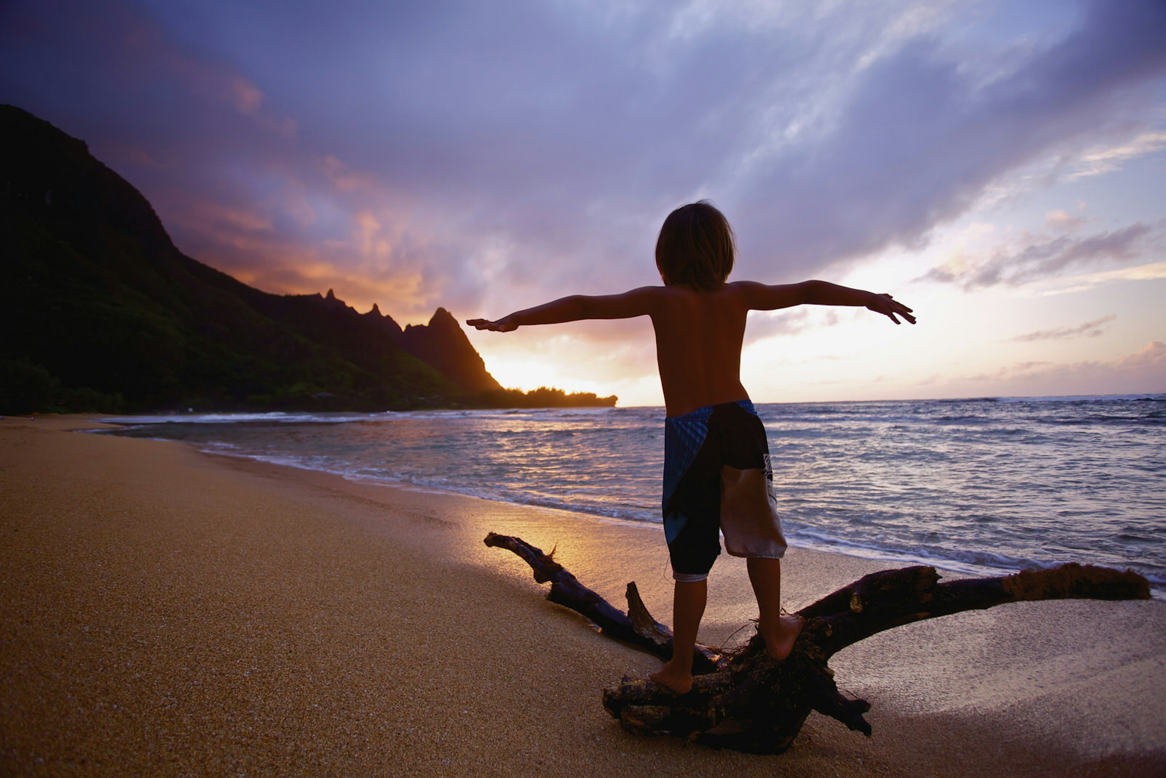 Tunnels Beach on Kauaʻi at sunrise. Image by Kicka Witte / Design Pics / Getty