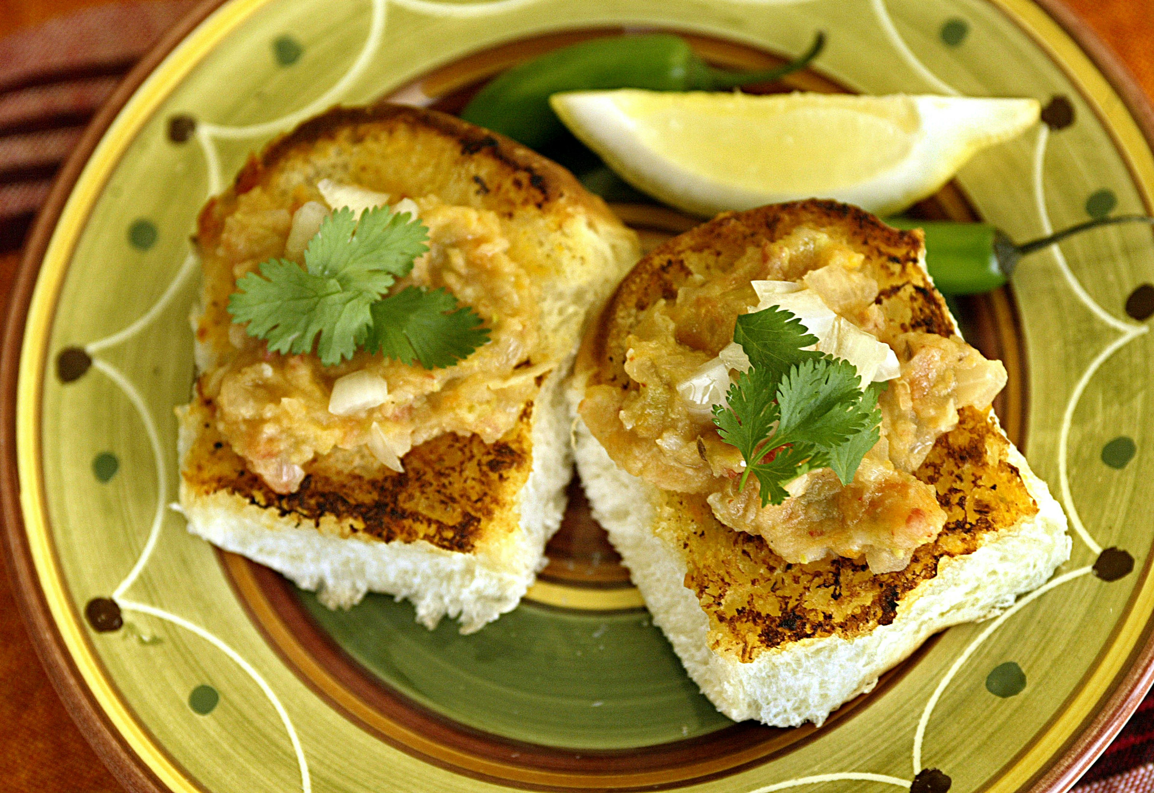 Pav bhaji was invented as soul food for Mumbai's cotton traders © Mel Melcon / Getty Images