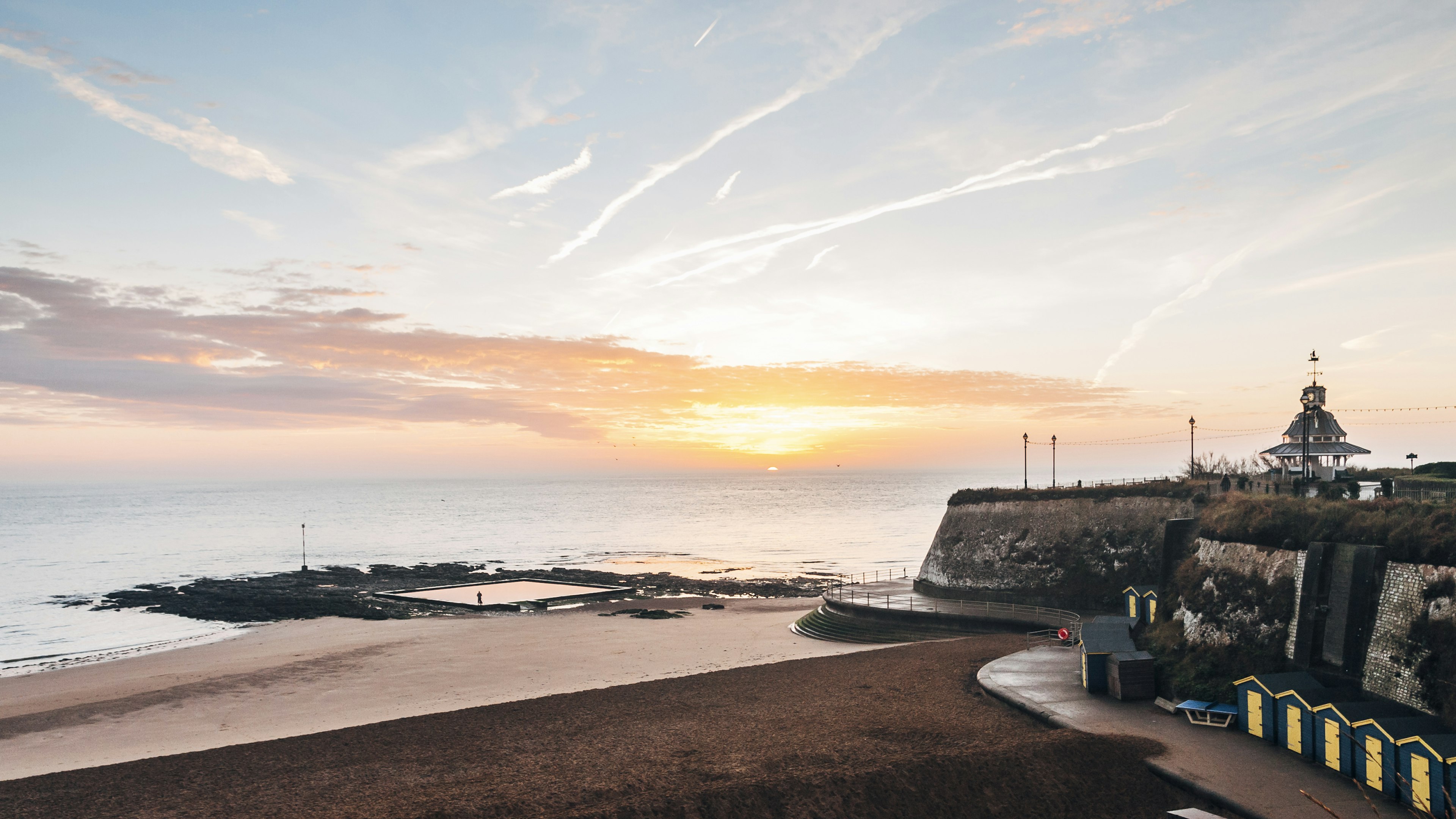 Ariel view of the beach in Margate and the pier