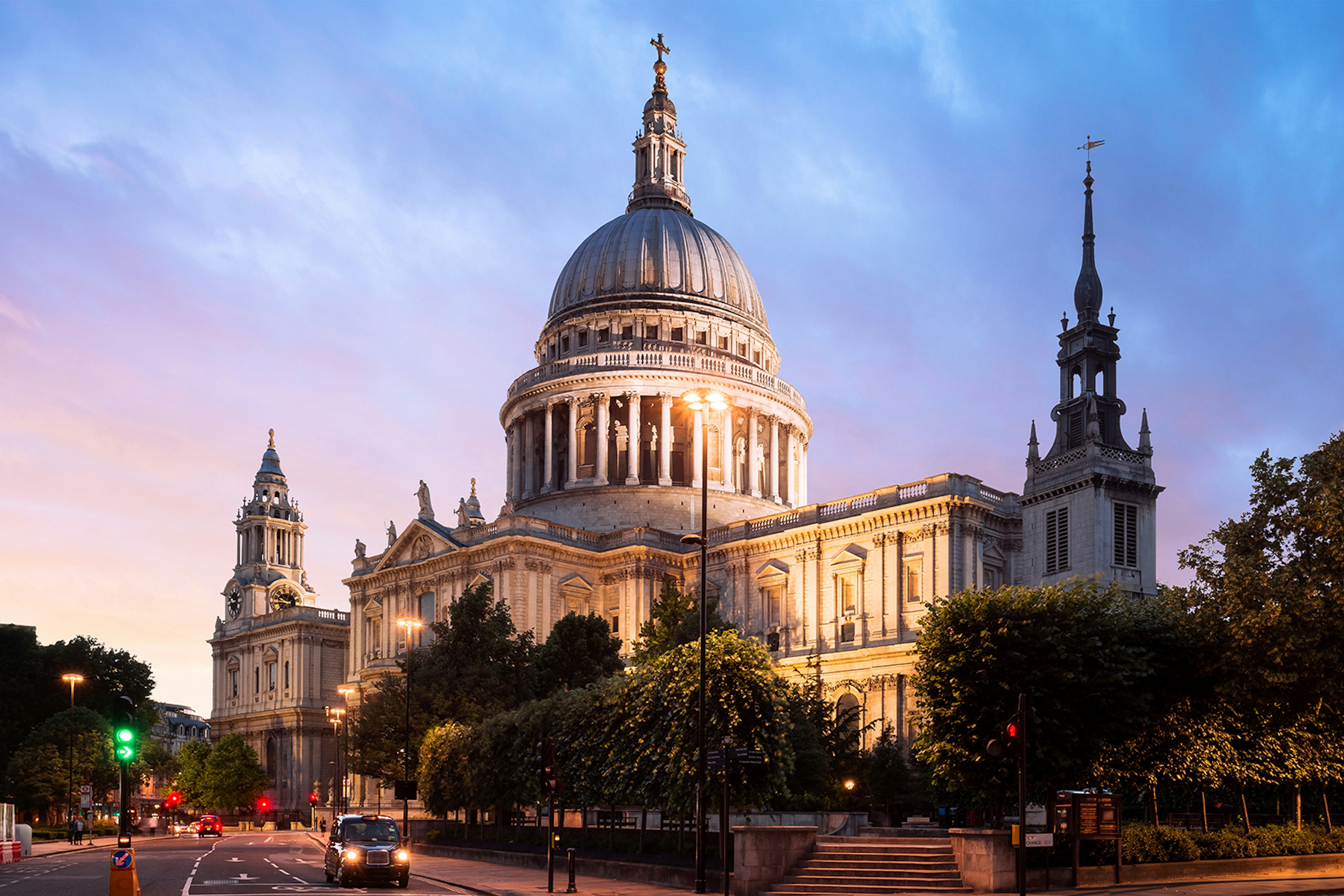 St Paul's Cathedral at sunset