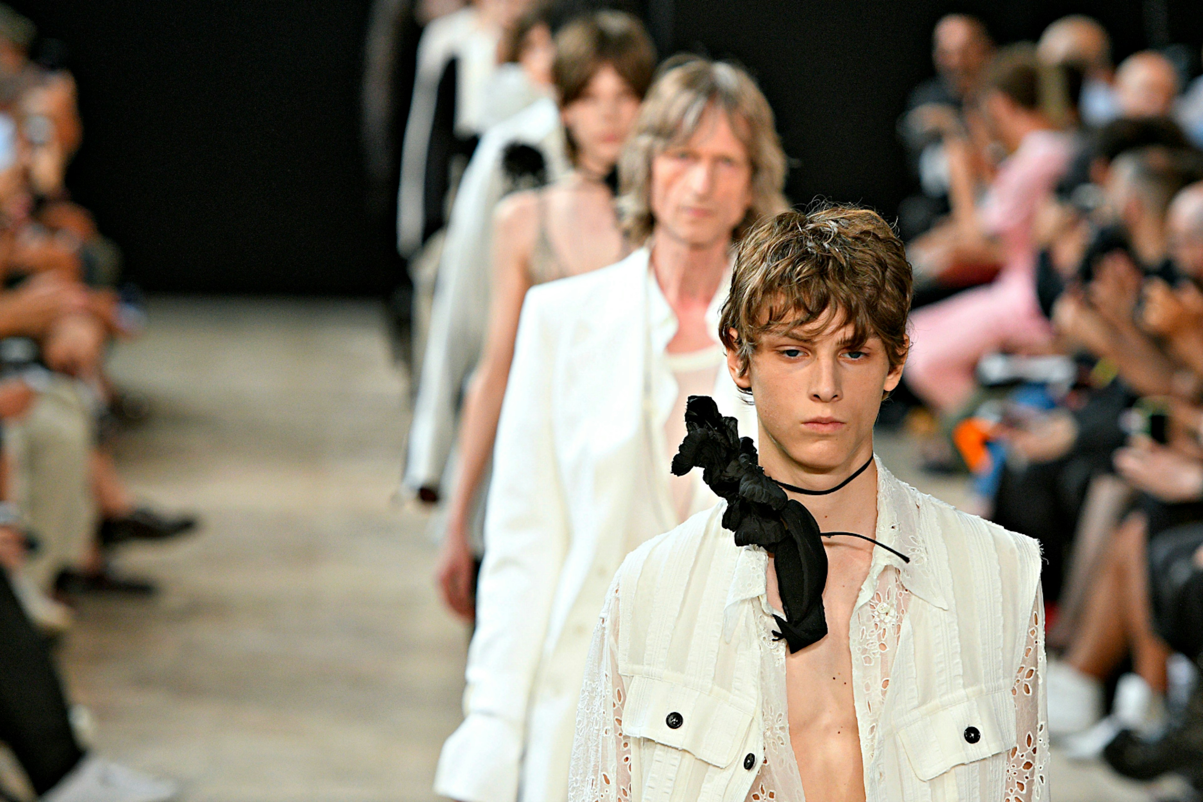 PARIS, FRANCE - JUNE 23: A model walks the runway during the Ann Demeulemeester Menswear Spring/Summer 2018 show as part of Paris Fashion Week on June 23, 2017 in Paris, France. (Photo by Victor VIRGILE/Gamma-Rapho via Getty Images)
gamma_6068143.jpg
paris fashion week men, fashion week men, spring summer collections, catwalk, ann demeulemeester paris menswear spring summer 2018 paris june