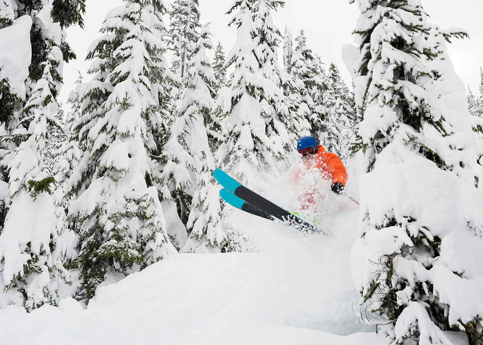 A skier in British Columbia, Canada © stockstudioX / Getty Images