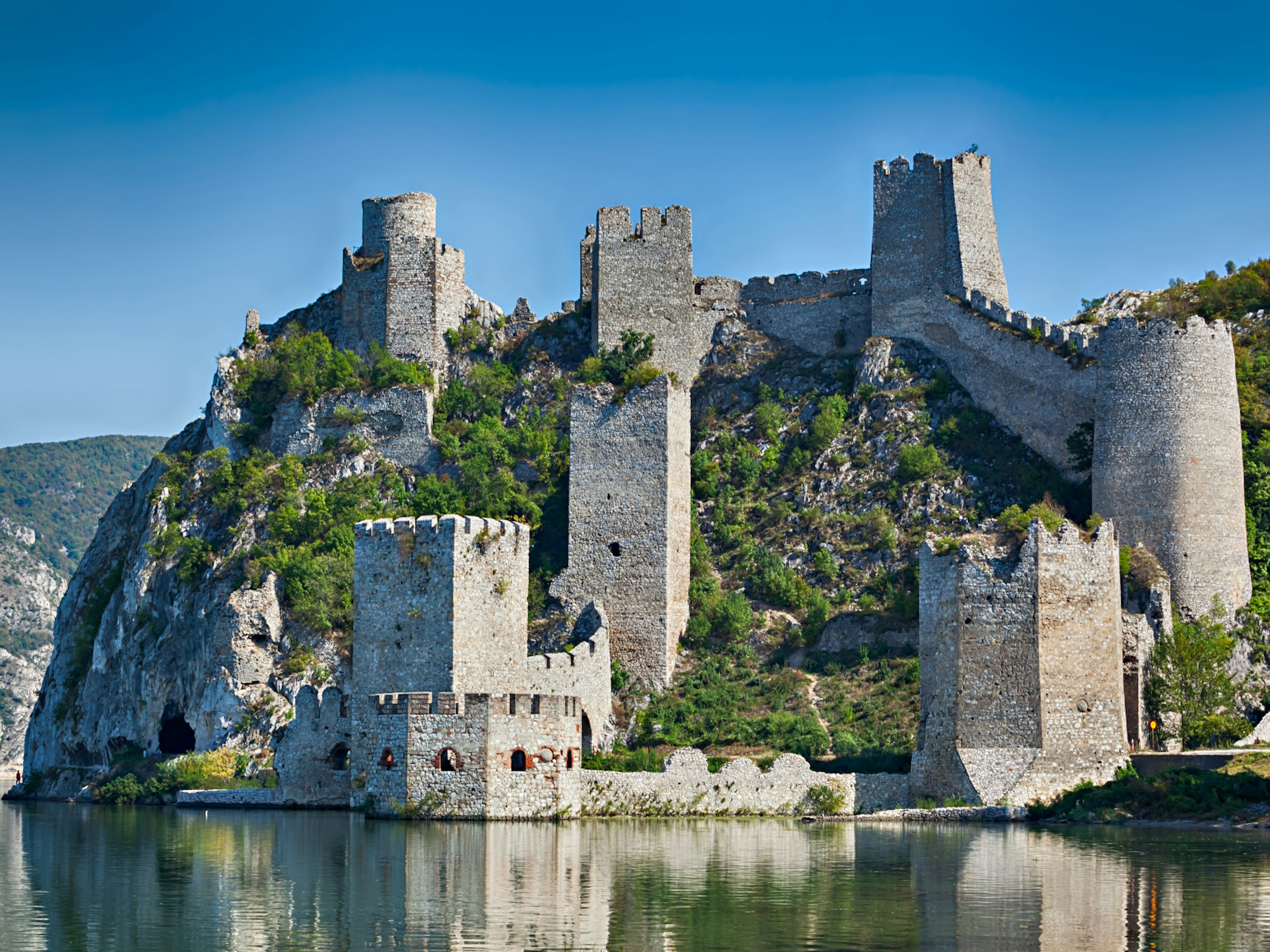 The 14th-century Golubac fortress on the Danube guards the entrance to Đerdap National Park © Mirjana Ristic Damjanovic / Shutterstock