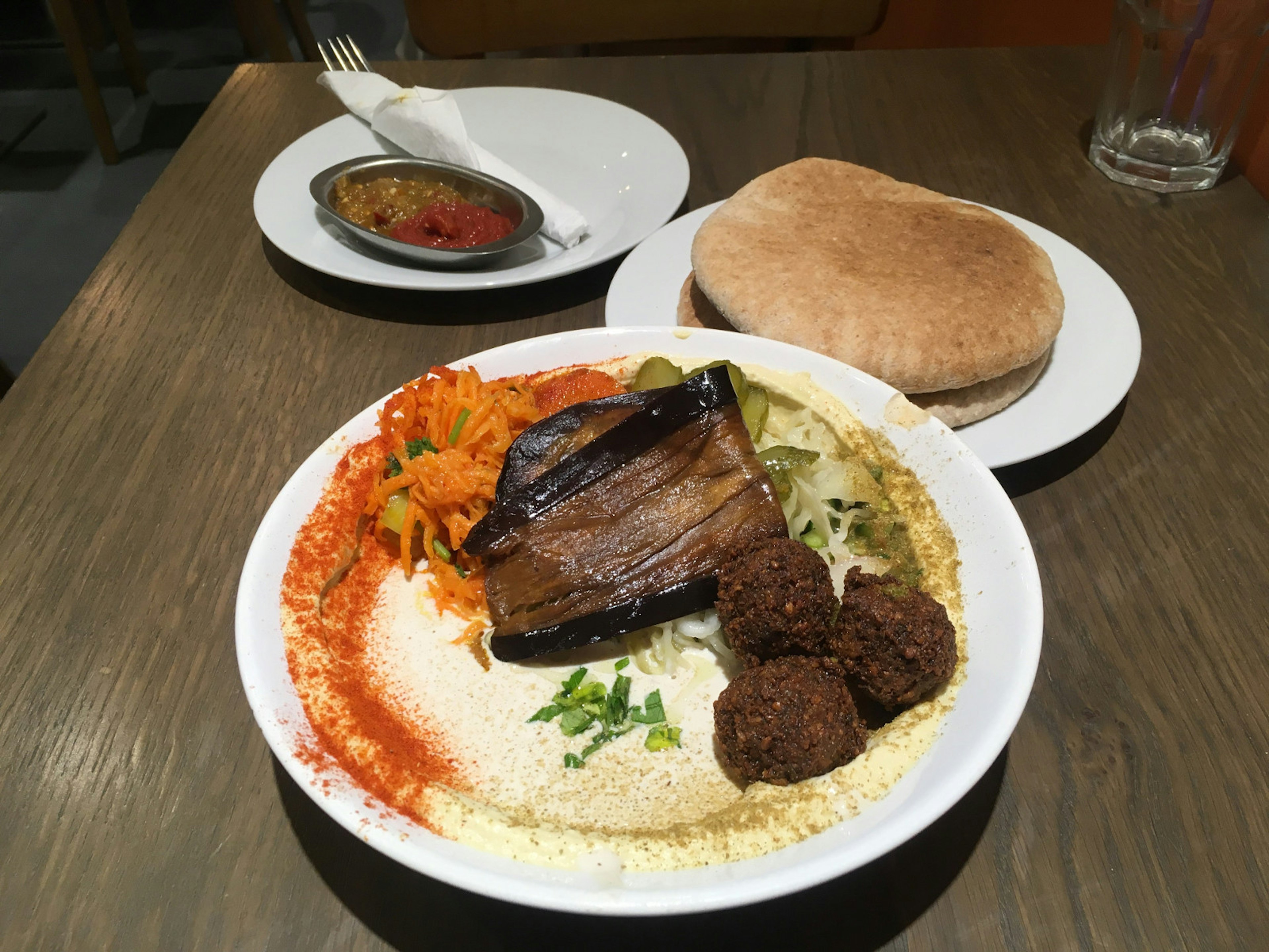 Falafel and salad plate with hummus and tahini at Hummus Bar © Jennifer Walker / Budapest