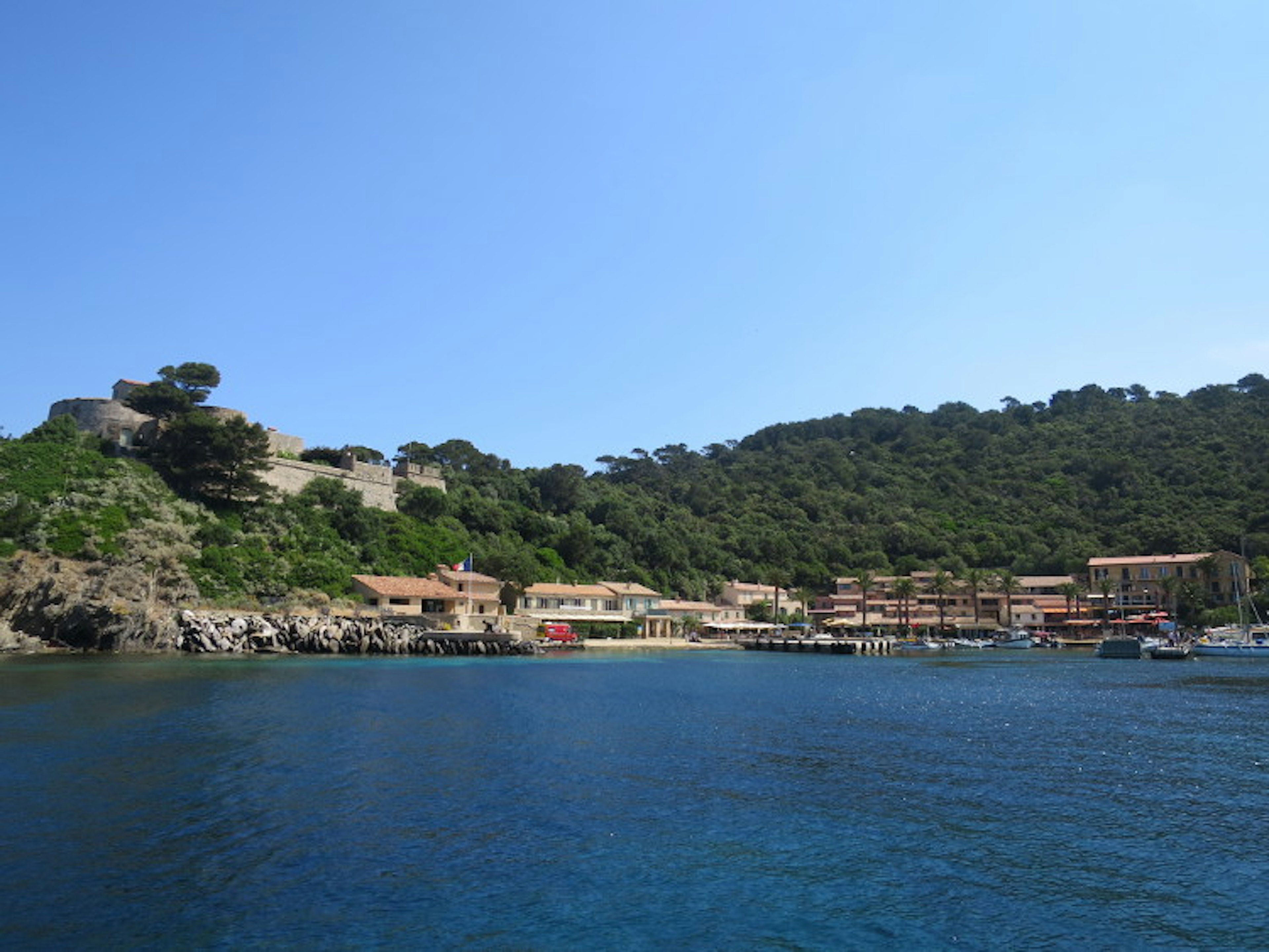 Port-Cros harbour. Image by Karyn Noble/ϰϲʿ¼