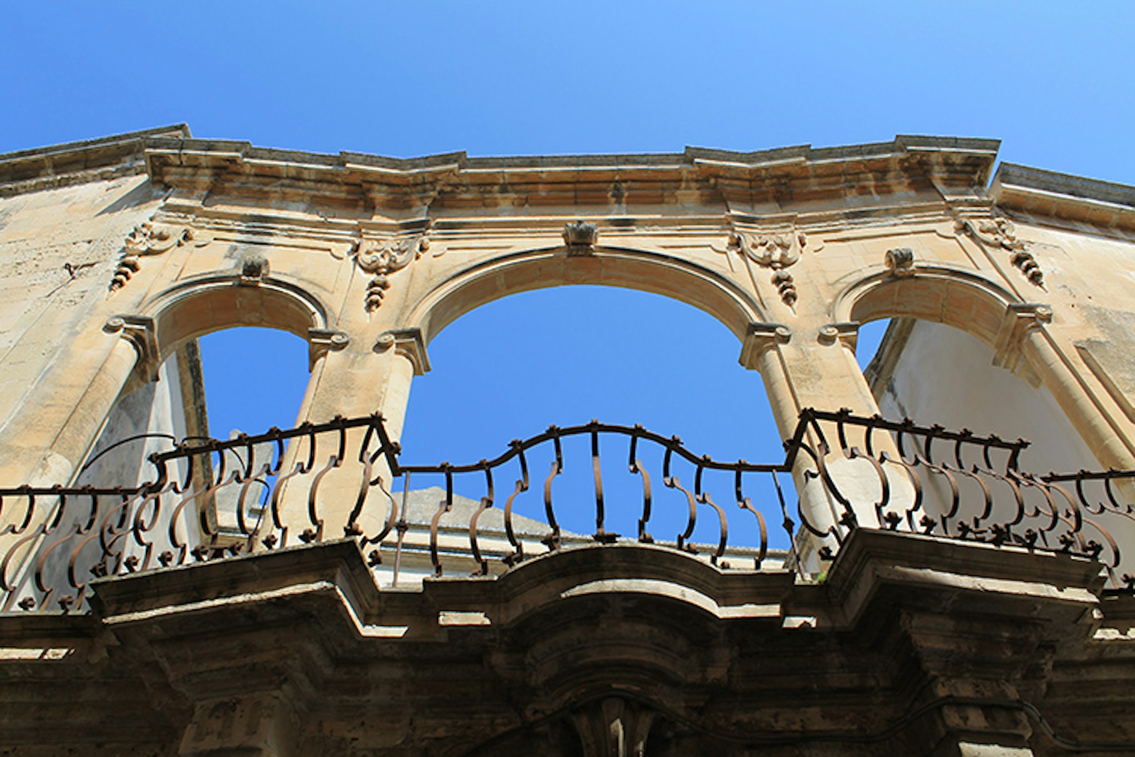 Arches in the 'Florence of the South'. Image by Patrick Nouhailler / CC BY-SA 2.0