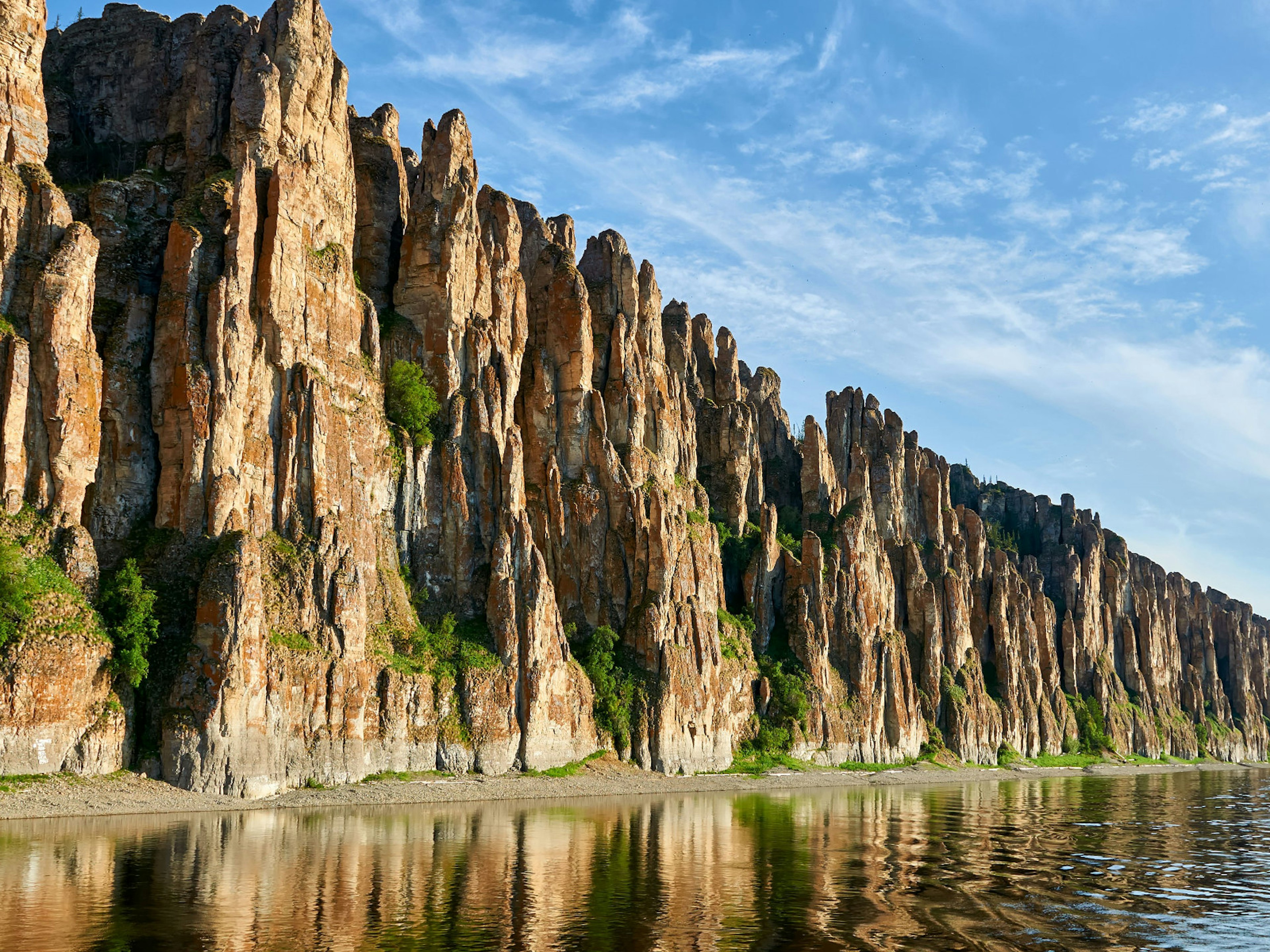 The limestone Lena Pillars in the Sakha Republic are a popular cruise trip from Yakutsk © Vicky Ivanova / Shutterstock