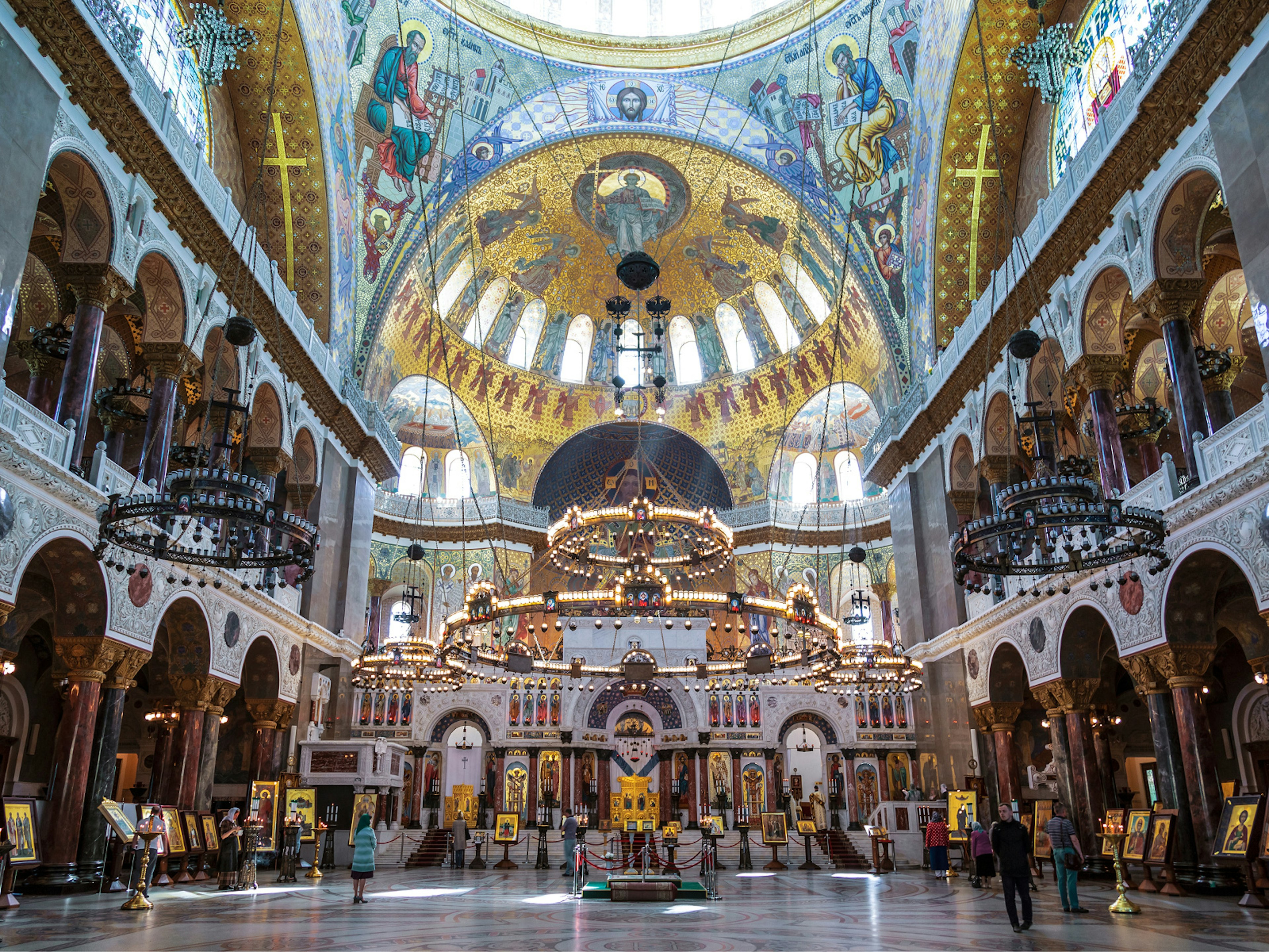 The grand interior of the neo-Byzantine Naval Cathedral of St Nicholas in Kronshtadt © Volkova Natalia / Shutterstock