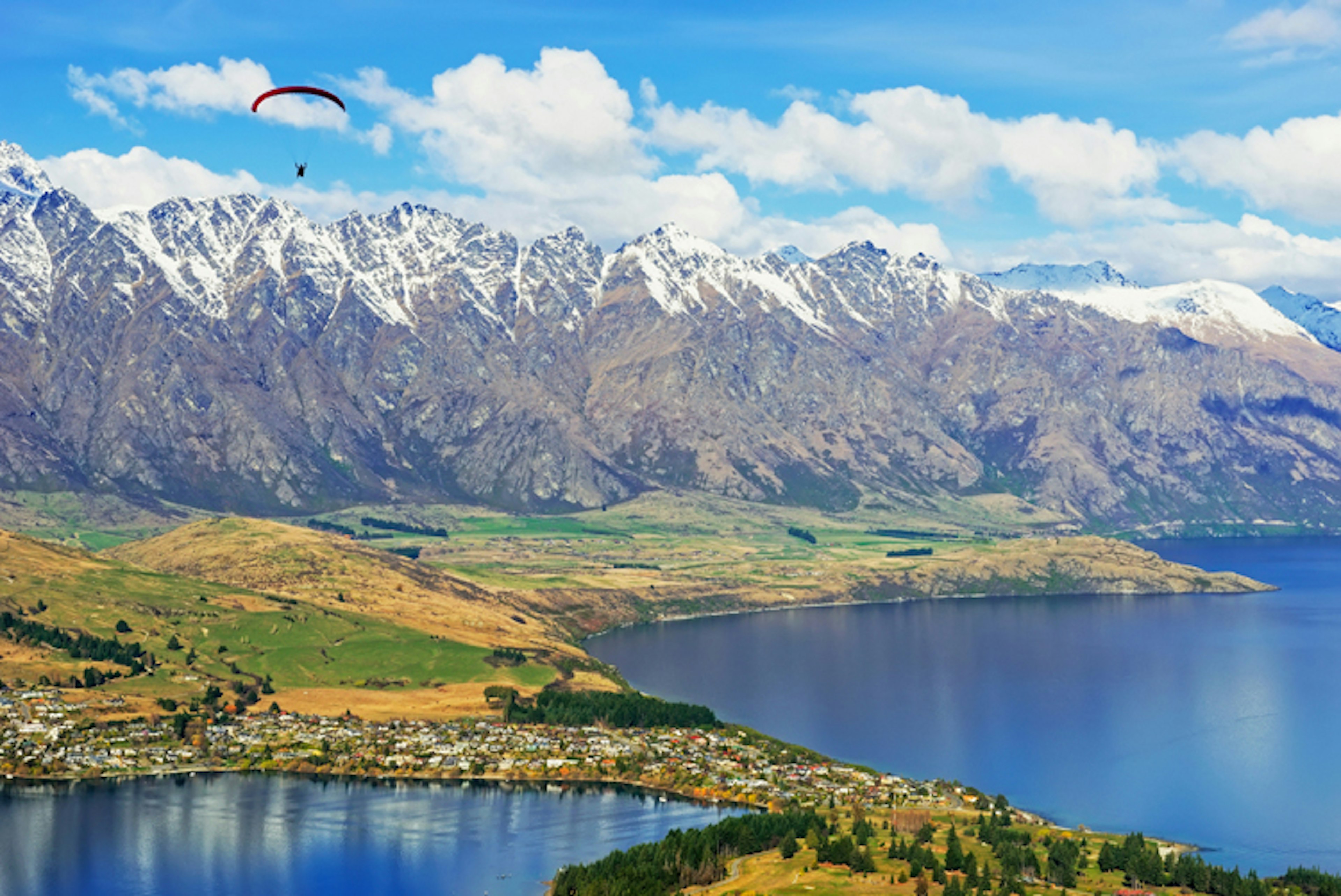 Paragliding over Remarkables Mountain Range, Queenstown, South Island, New Zealand
452415247