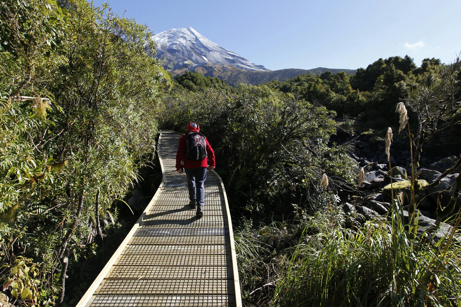 Walking to Wilkies Pools, Egmont National Park, Taranaki.