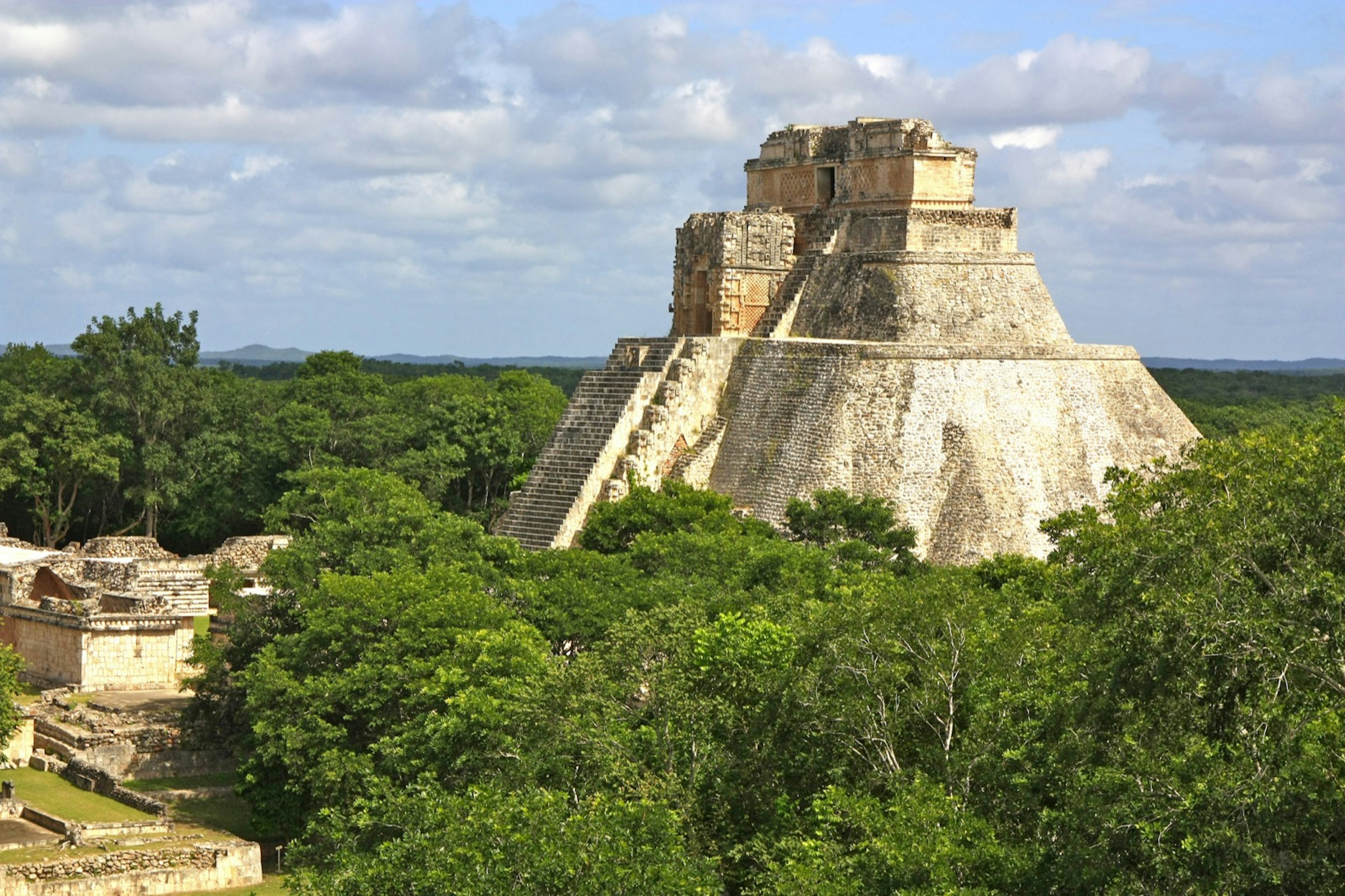 Temple of the Magician, Uxmal