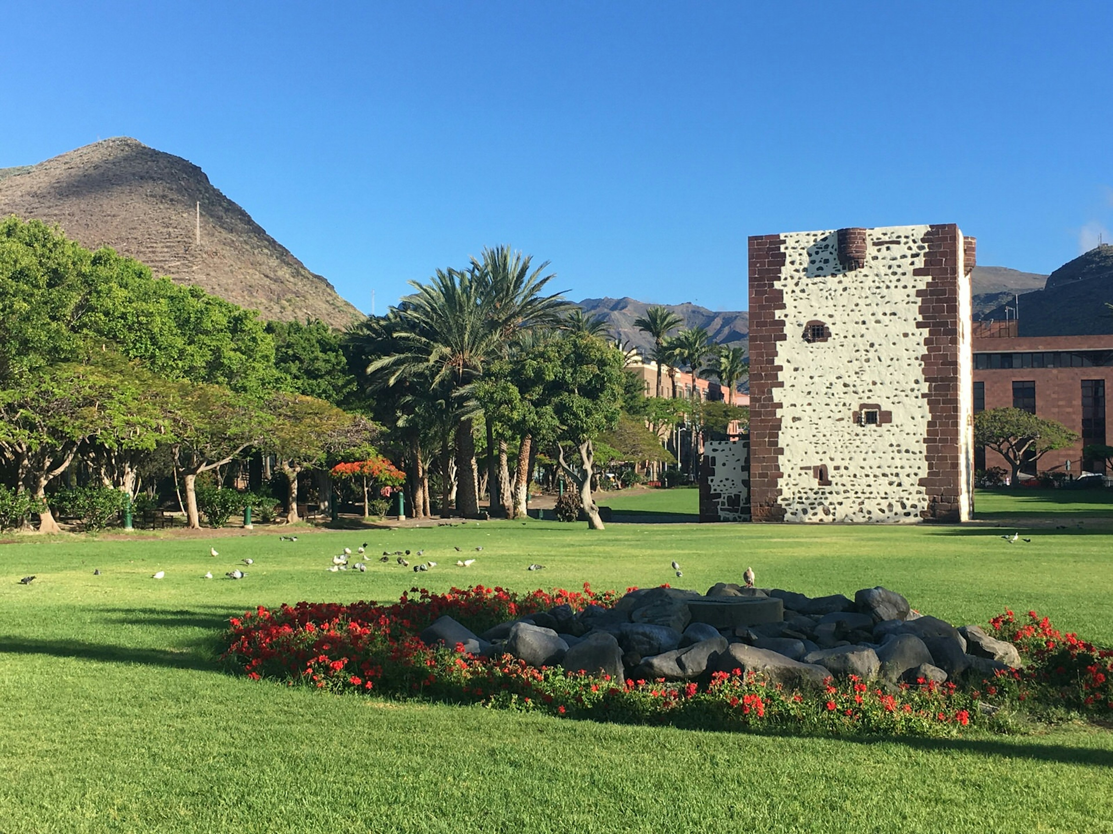 San Sebastián's Torre del Conde dates from 1447 © Louise Bastock / Lonely Planet