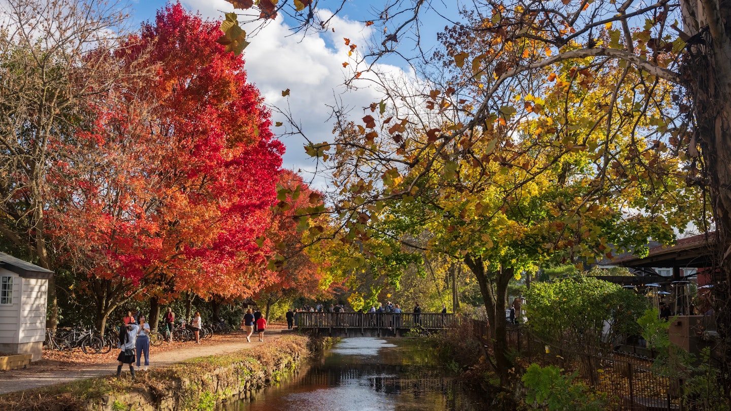 Cozy riverbank vibes in Lambertville, New Jersey, USA.
