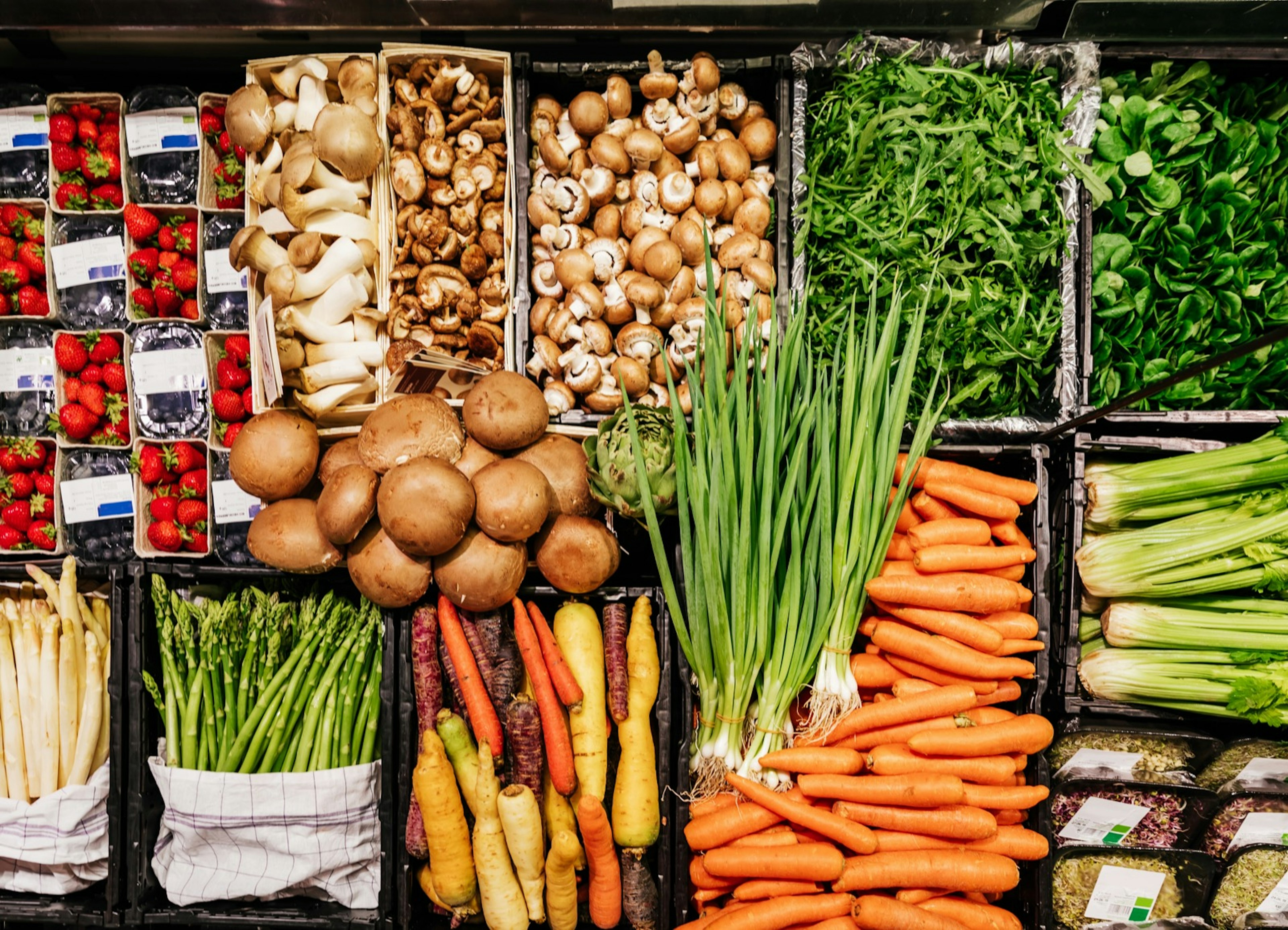 A selection of fresh vegetables in a Berlin grocery store