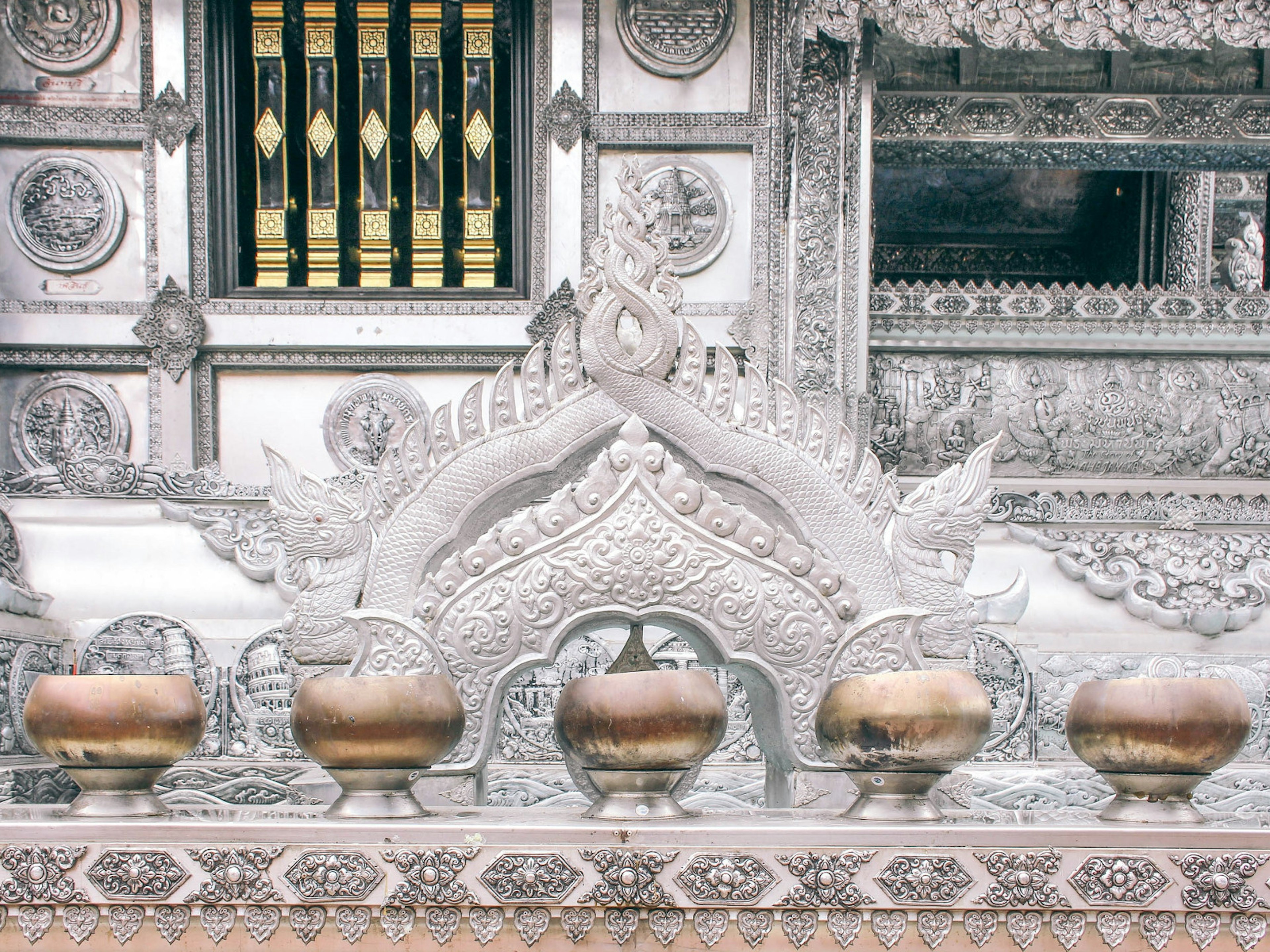 The 'silver temple', Wat Srisuphan, looking like a giant jewellery box