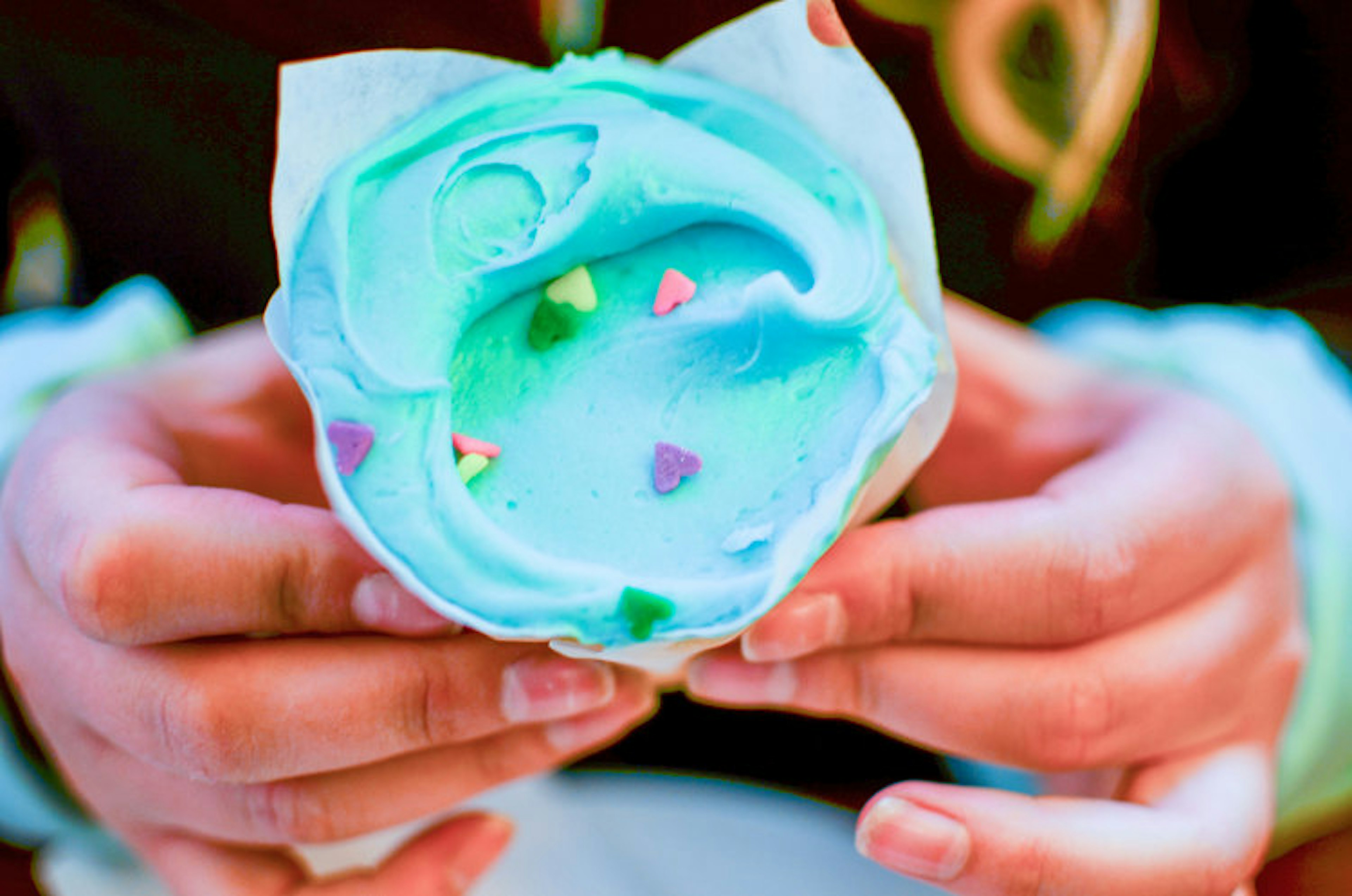 Baked & Wired frosted cupcake.