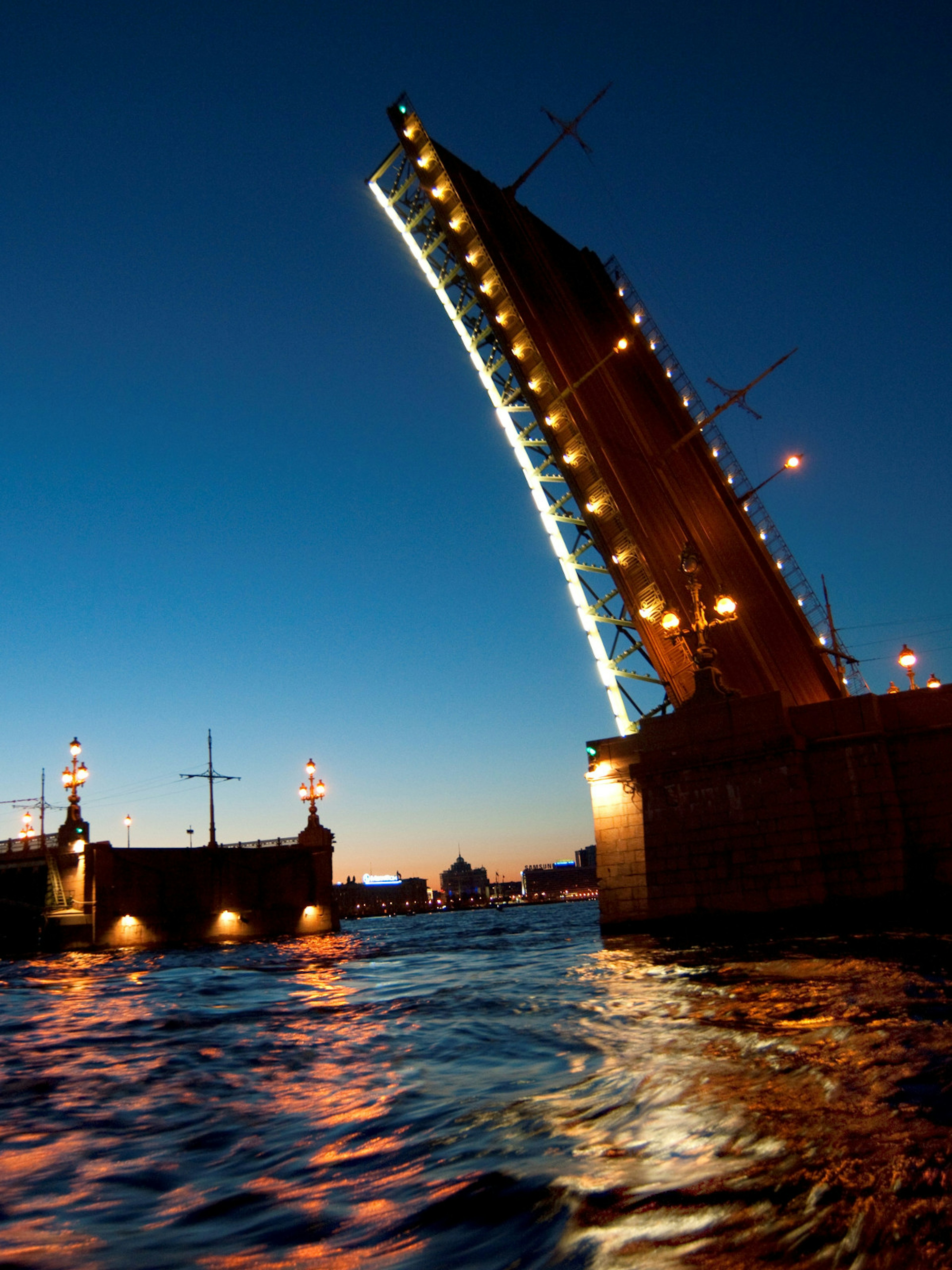 The opening of a bridge across the Fontanka River at night © Pete Seaward / Lonely Planet