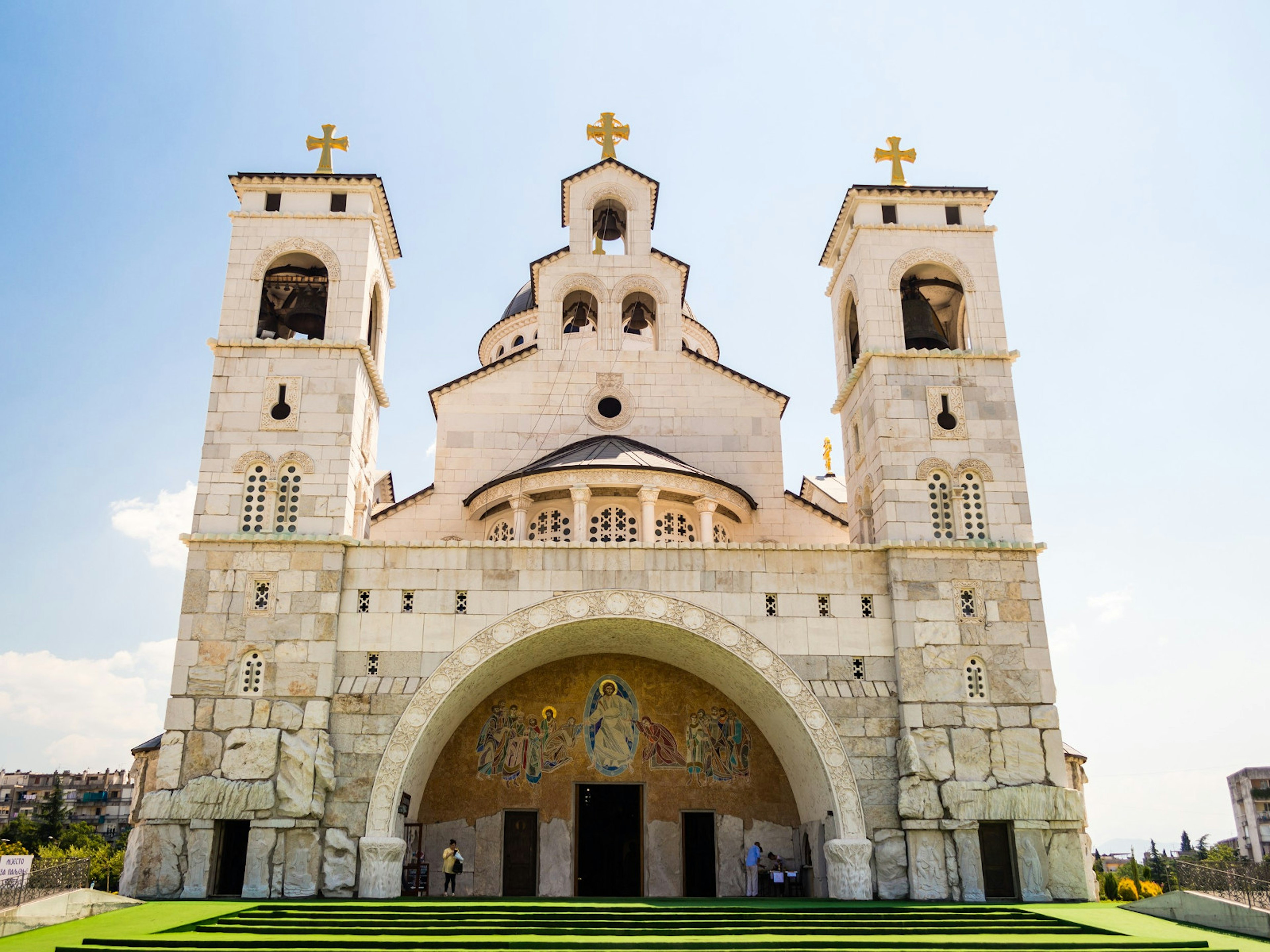 Podgorica’s Orthodox Cathedral of Christ’s Resurrection © Andrii Lutsyk / Shutterstock