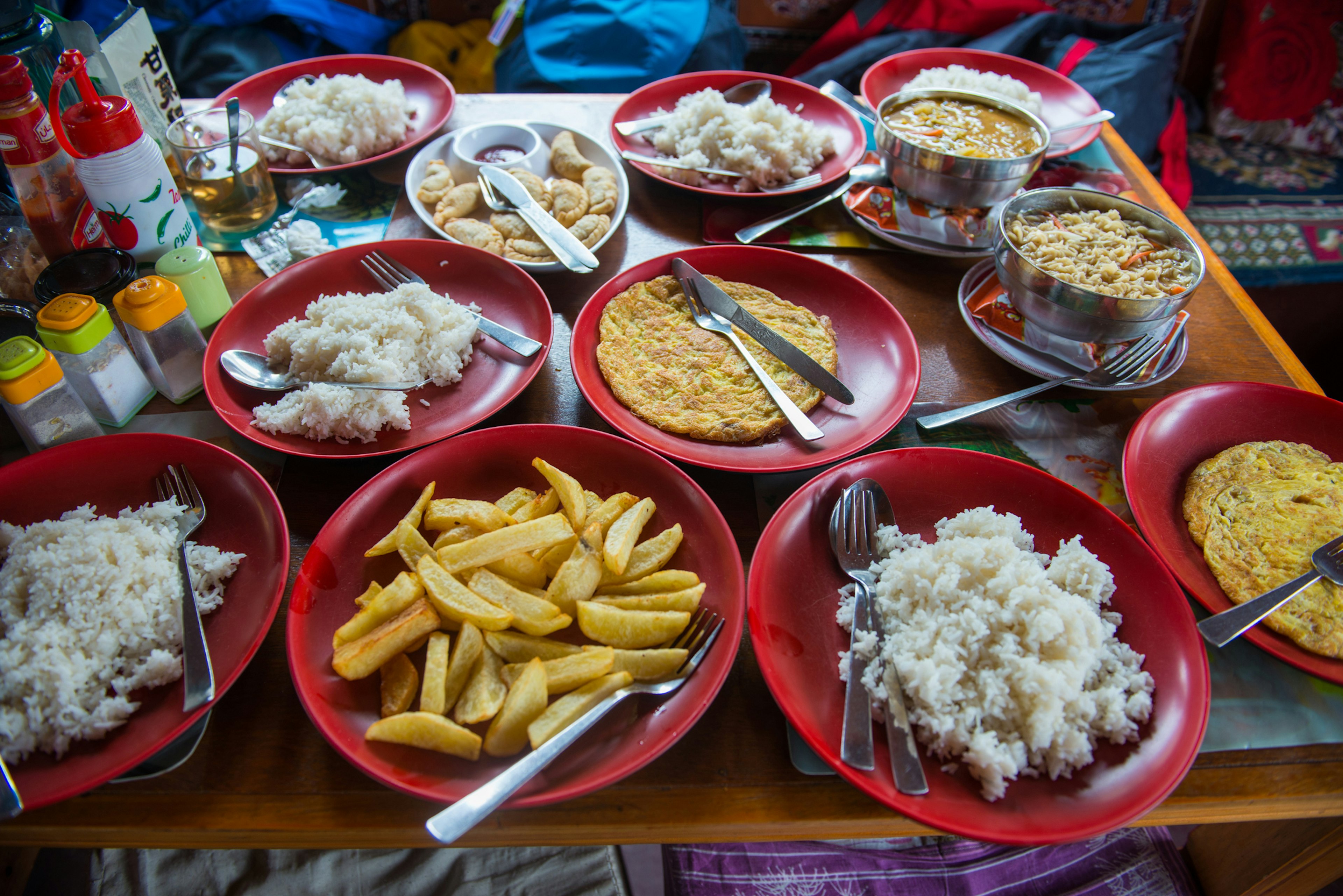 everest-base-camp-trek-cuisine.jpg