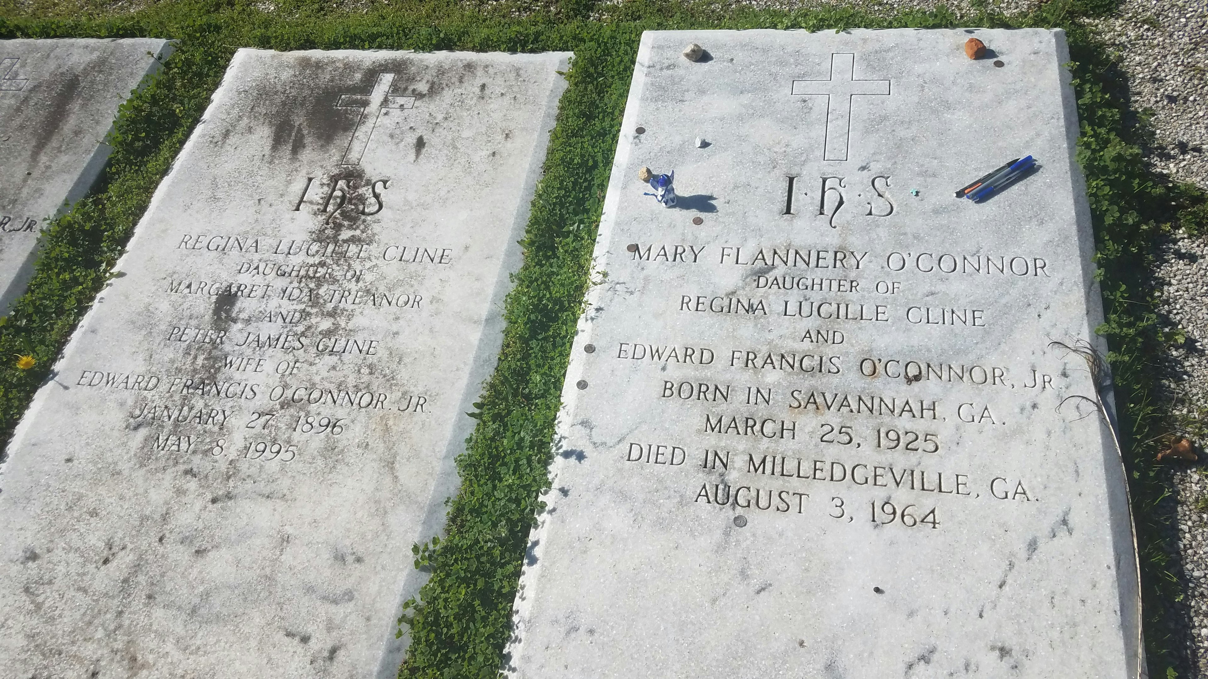 Two grave stones, one belonging to Mary Flannery O'Connor