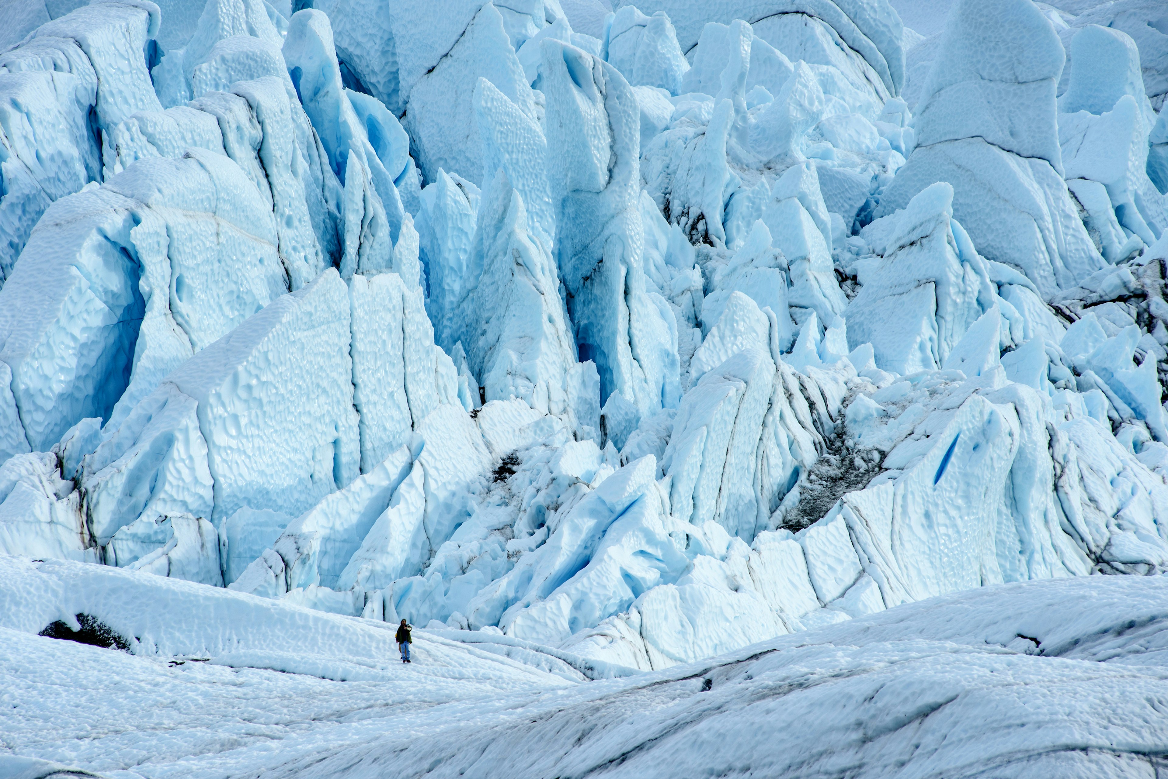 176741338
Blue ice fall on Matanuska Glacier