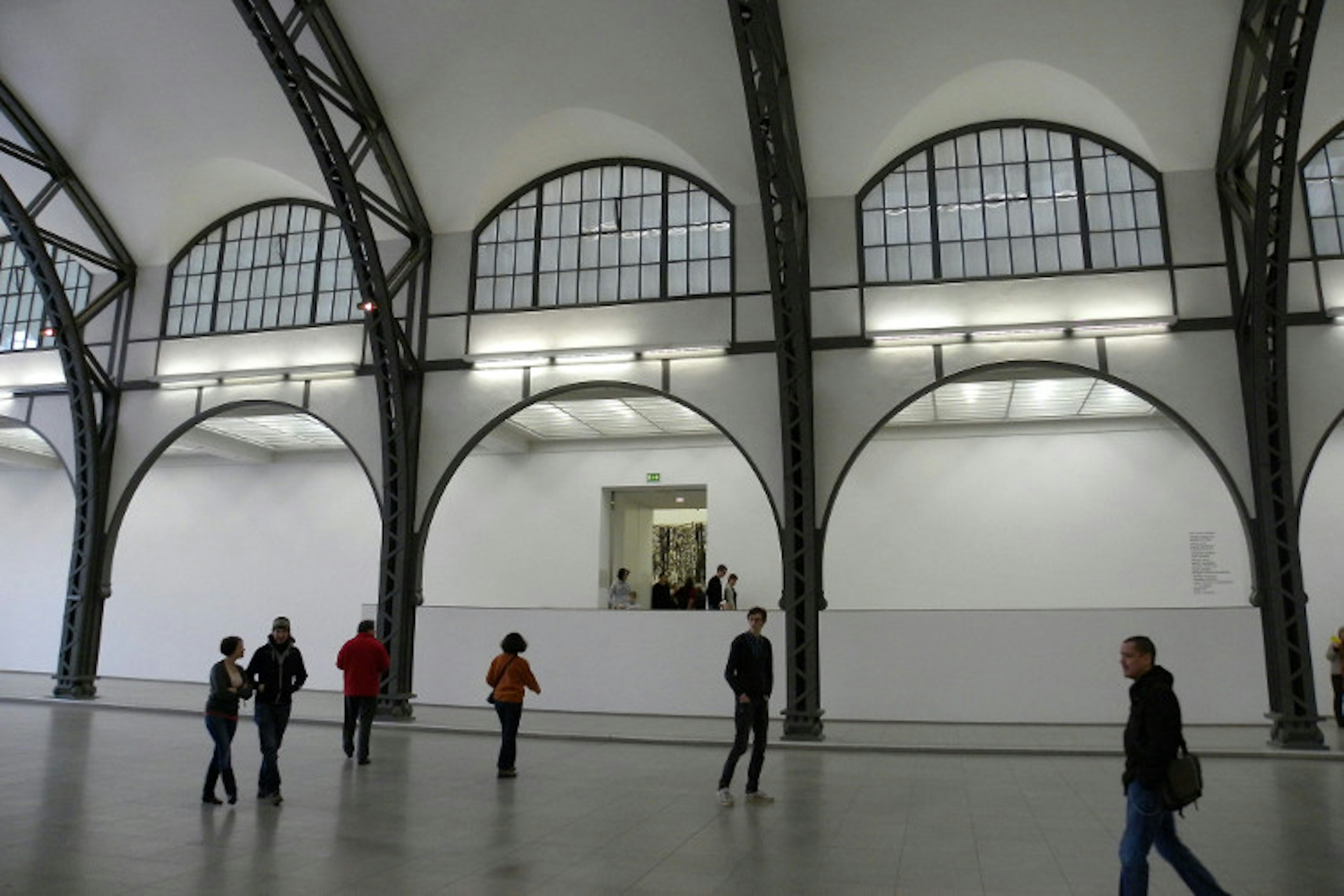 Hamburger Bahnhof's historic hall. Image by Olivier Issaly / CC BY-SA 2.0