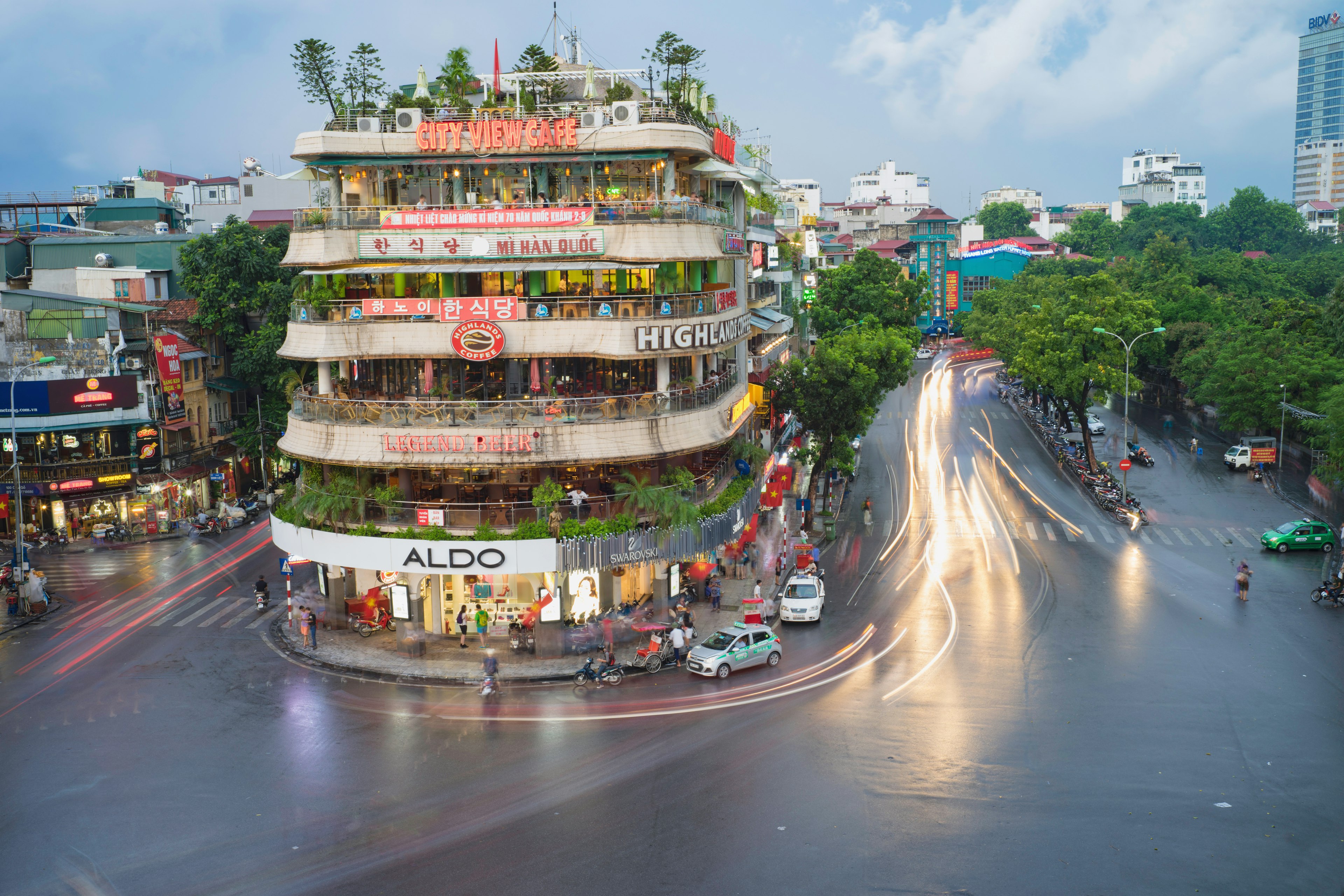 A picture of Highlands Coffee in Hanoi