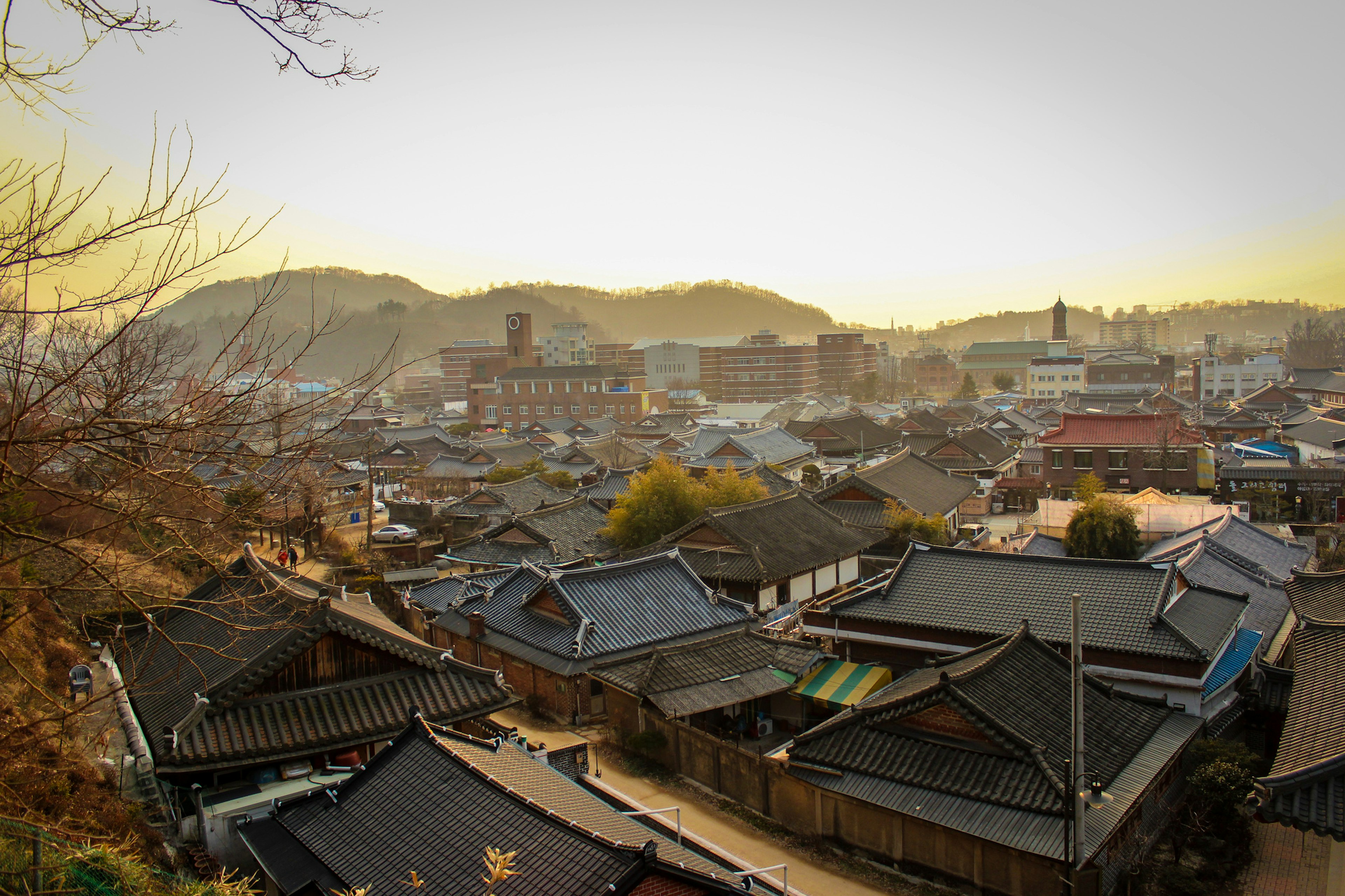 Rooftops of Jeonju's hanok village. Image by Chris Anderson / CC BY-SA 2.0